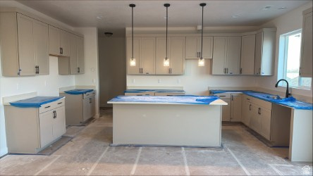 PARKVIEW AT SHORELINE - Residential