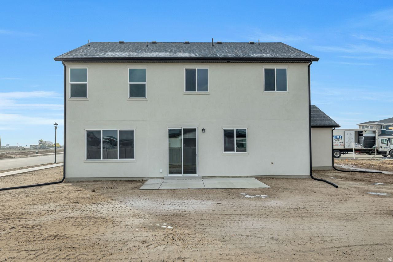 PARKVIEW AT SHORELINE - Residential