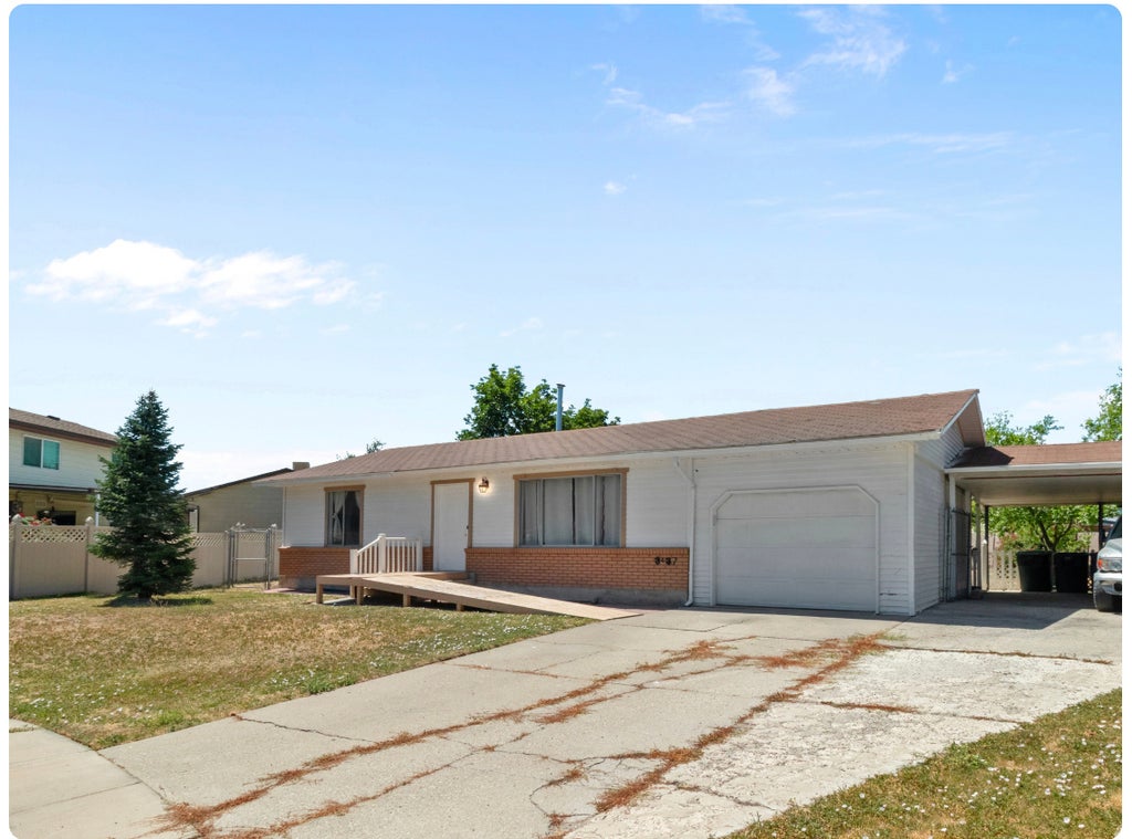 Photo of 3437 W WEBWOOD CT, West Valley City, UT 84119 (MLS # 2177641)