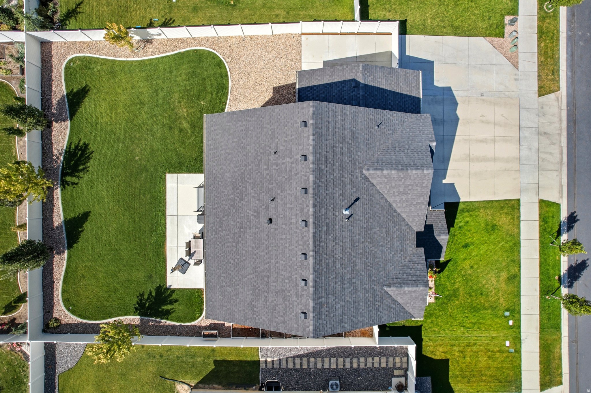 MAPLETON GROVE - Residential