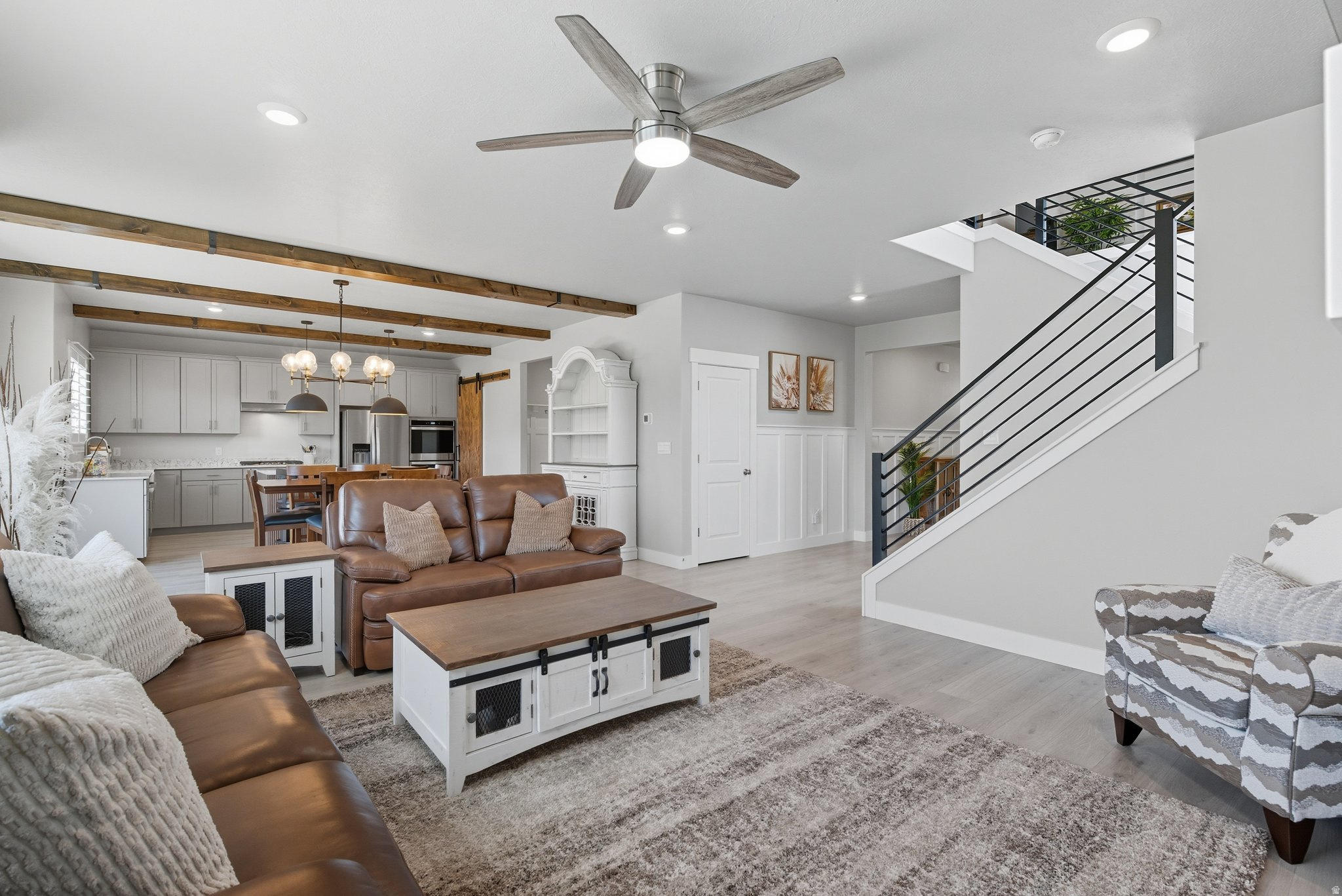 MAPLETON GROVE - Residential