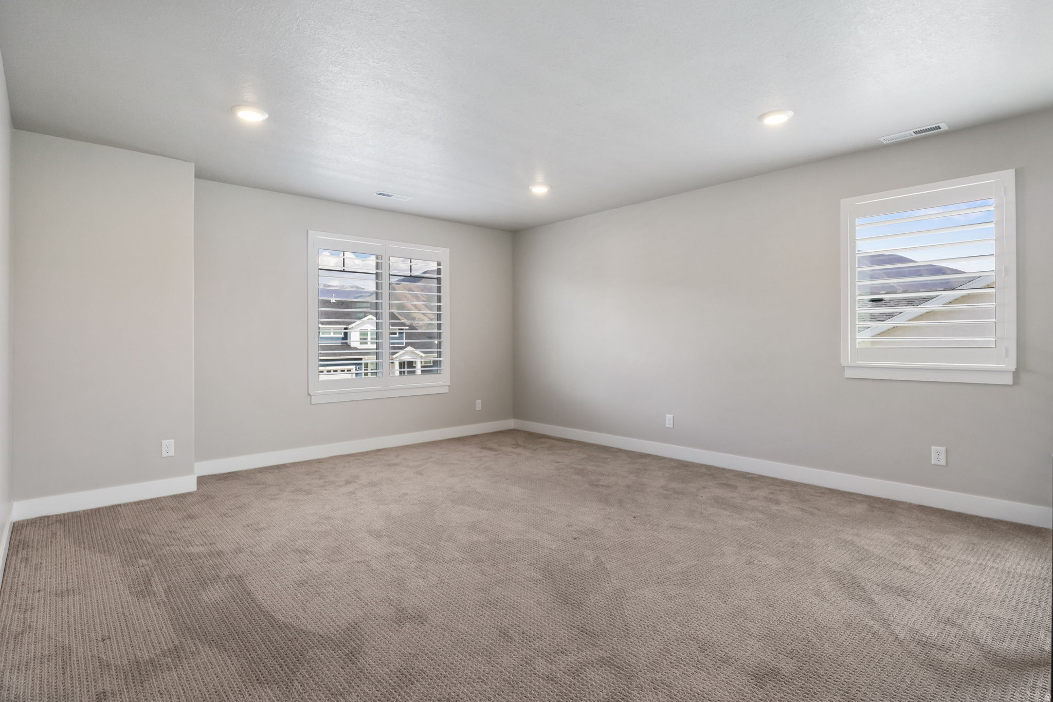 MAPLETON GROVE - Residential