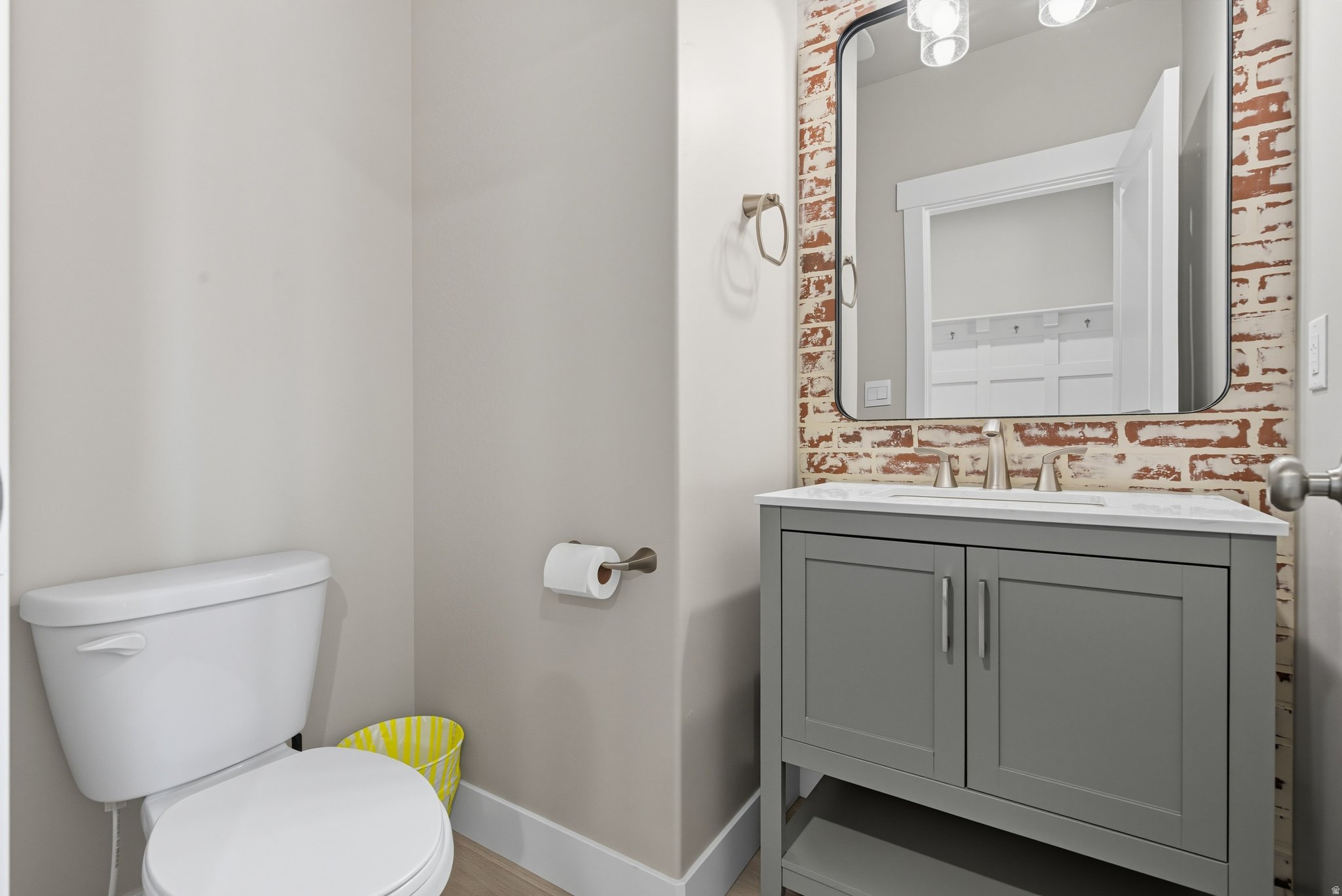 MAPLETON GROVE - Residential