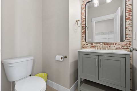 Tiny photo for 572 S CHAMBERLAIN ST, Mapleton, UT 84664 (MLS # 2146687)