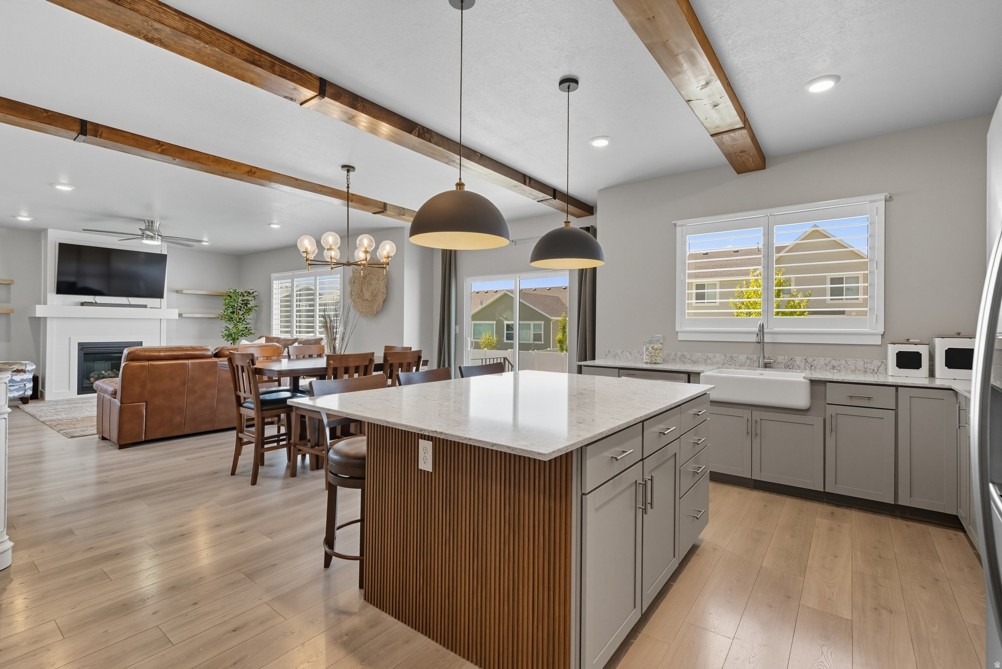 MAPLETON GROVE - Residential