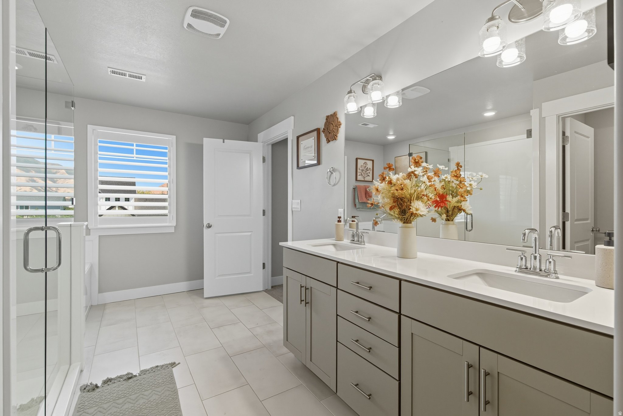 MAPLETON GROVE - Residential