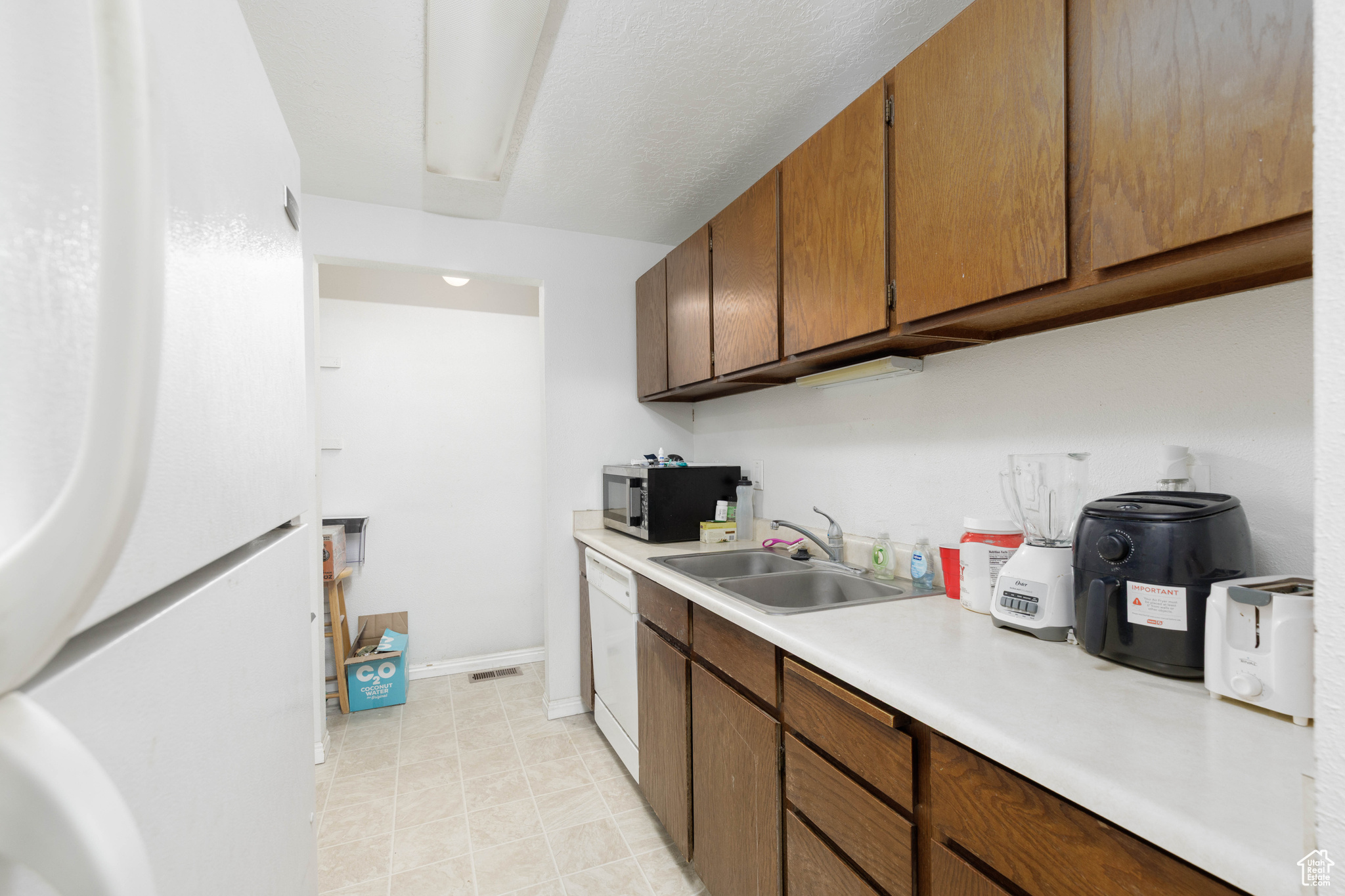 SPRINGTREE GARDENS CONDO - Residential