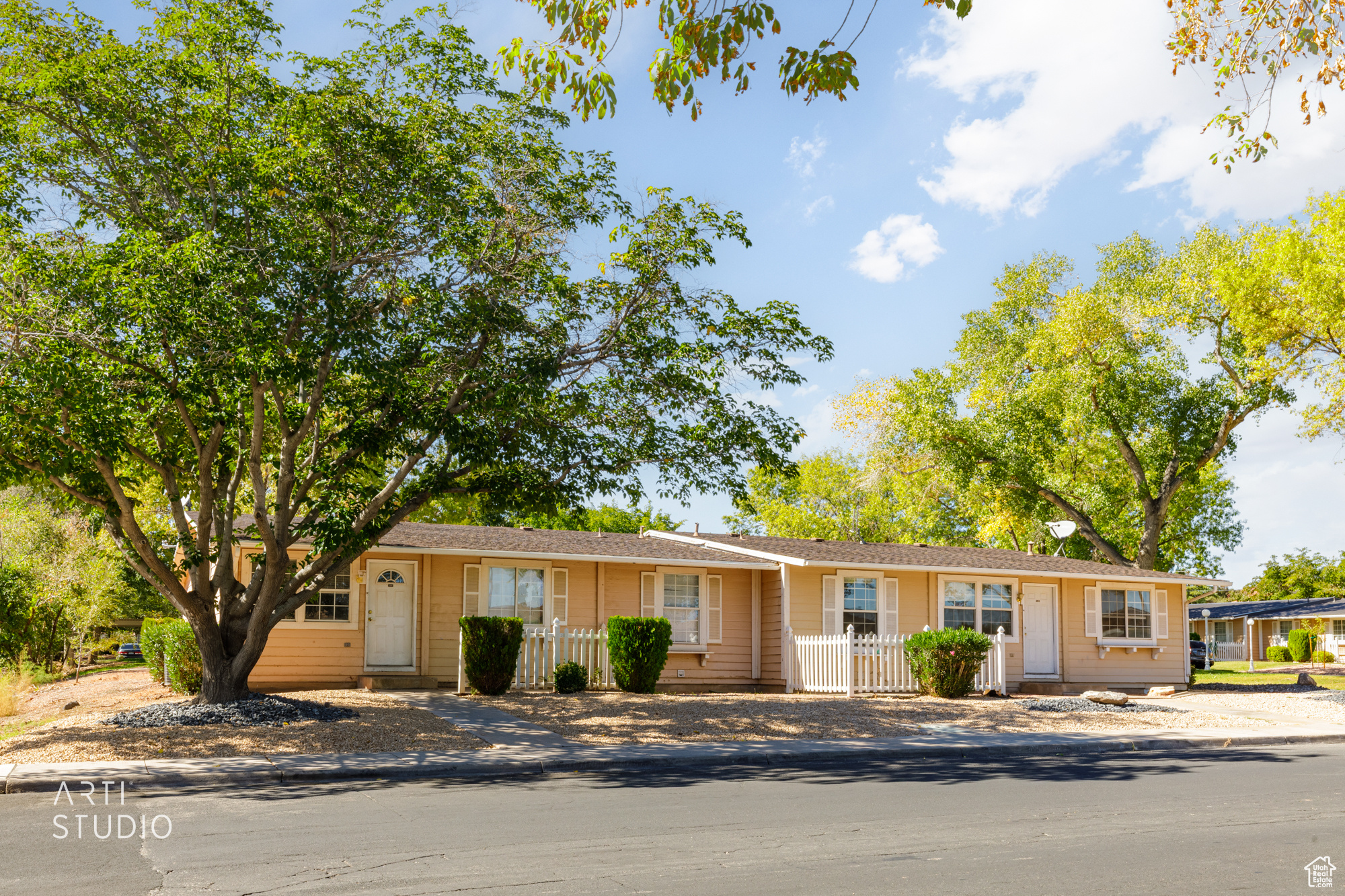 SPRINGTREE GARDENS CONDO - Residential