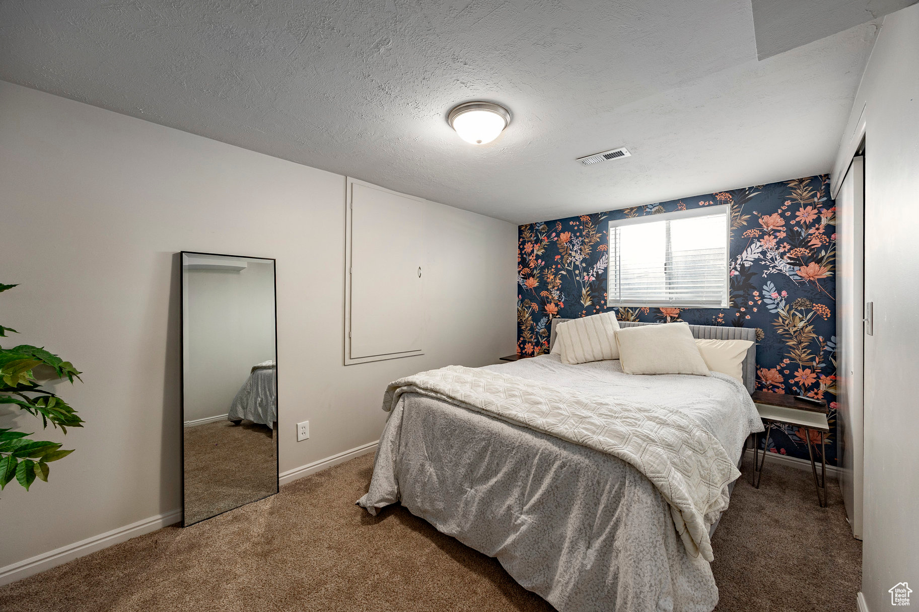 OLYMPUS VIEW SUB - Residential