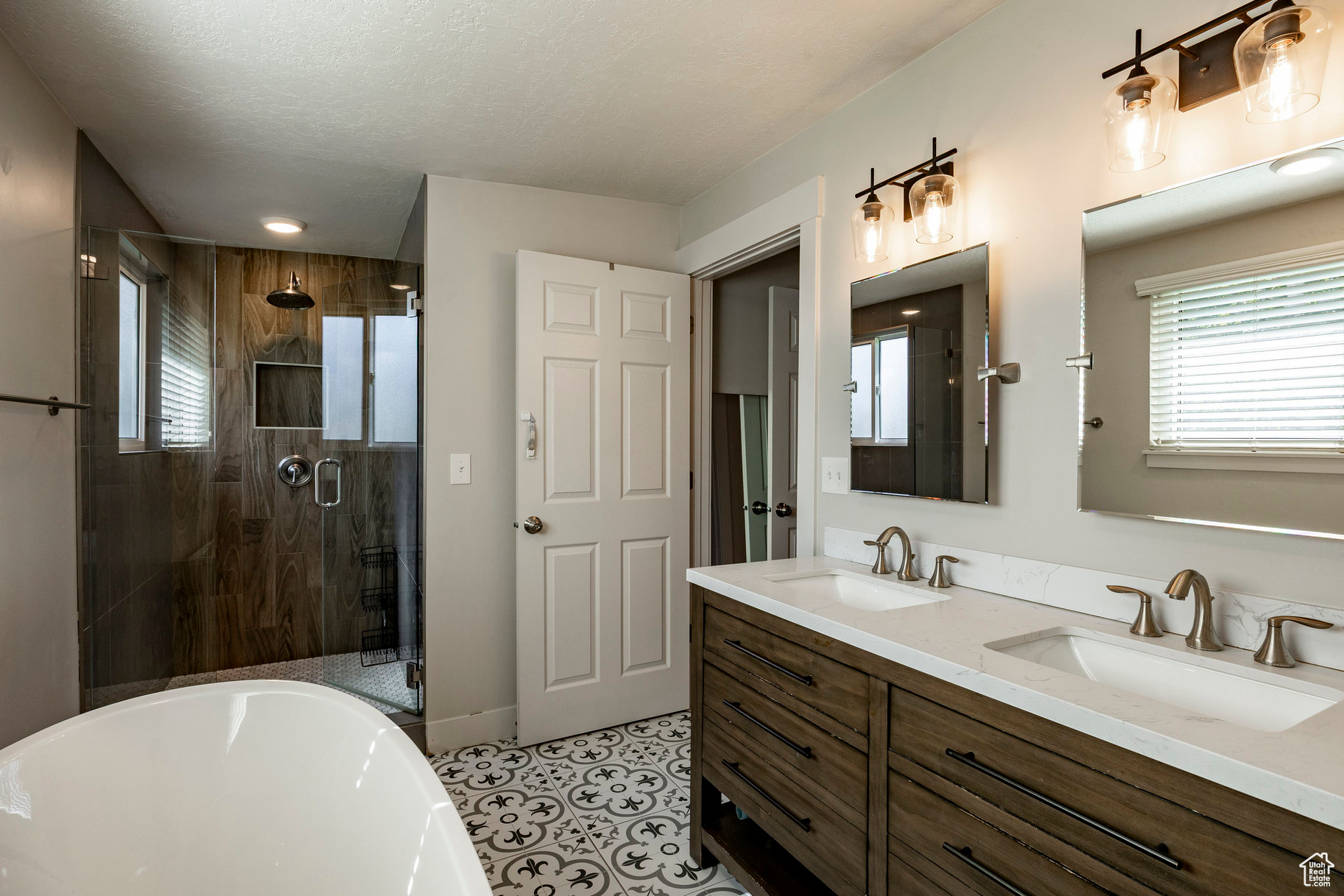 OLYMPUS VIEW SUB - Residential