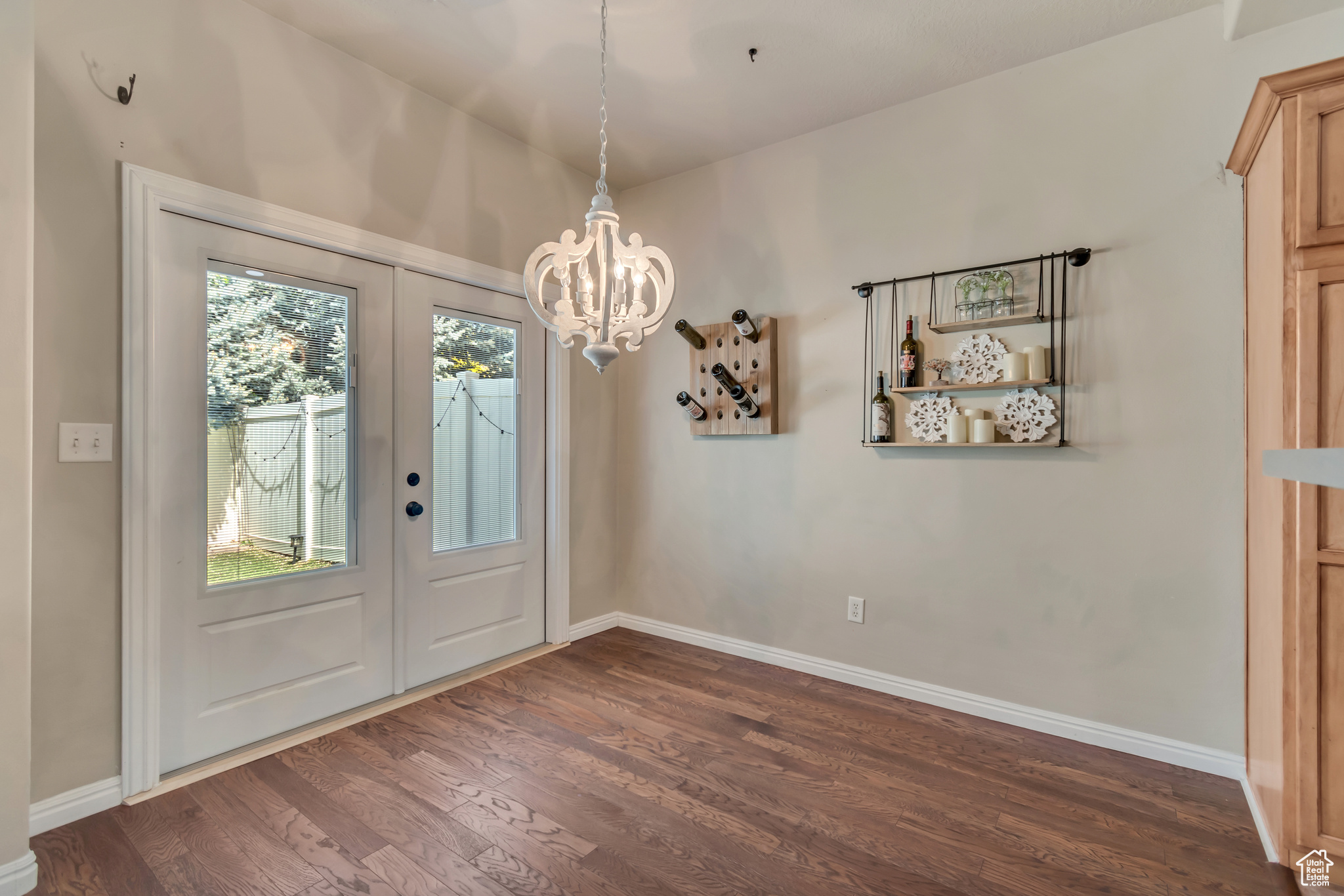 VINTAGE ON THE BLUFF - Residential