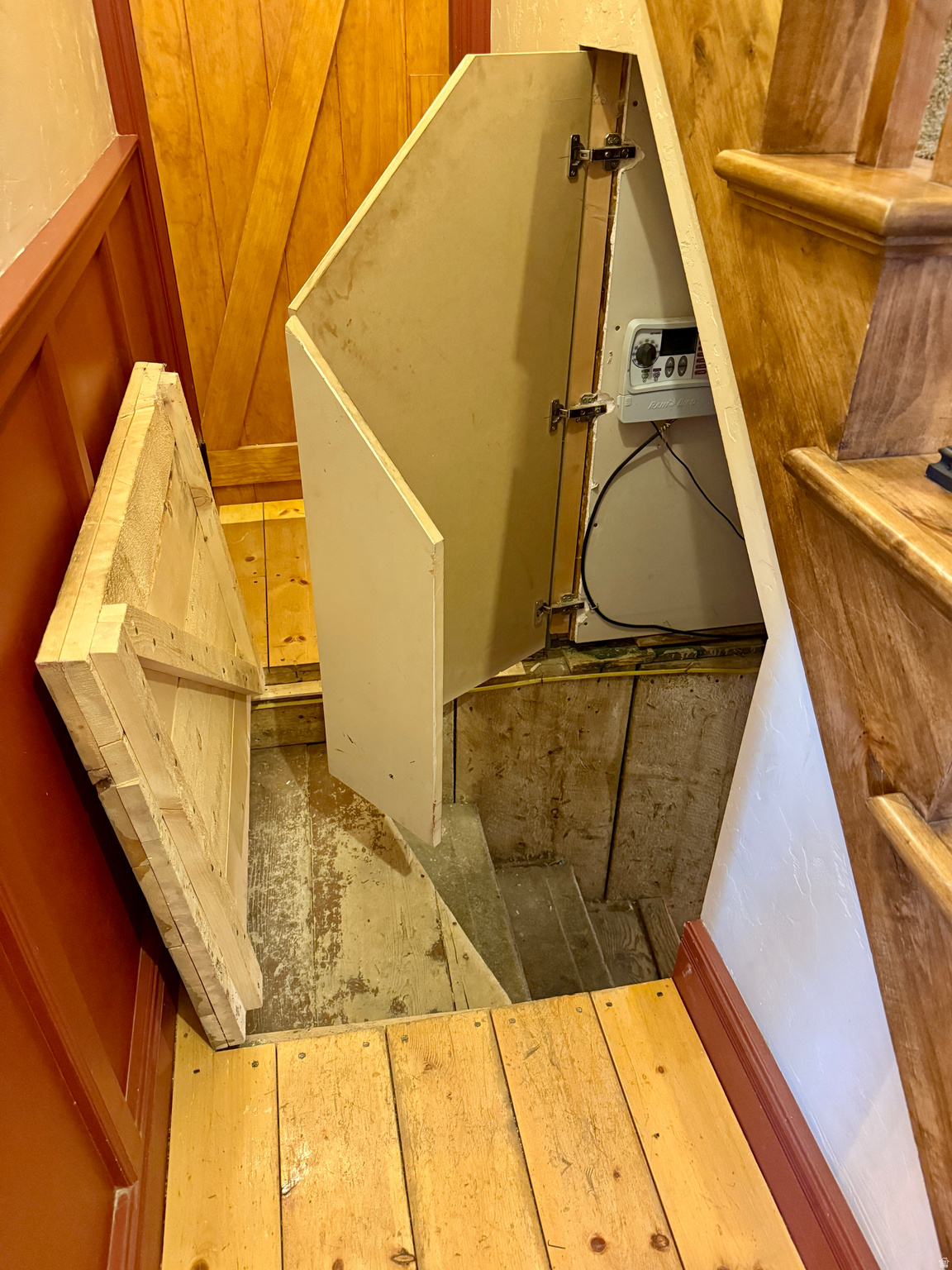 COUNTRY ROAD HAVEN - Residential