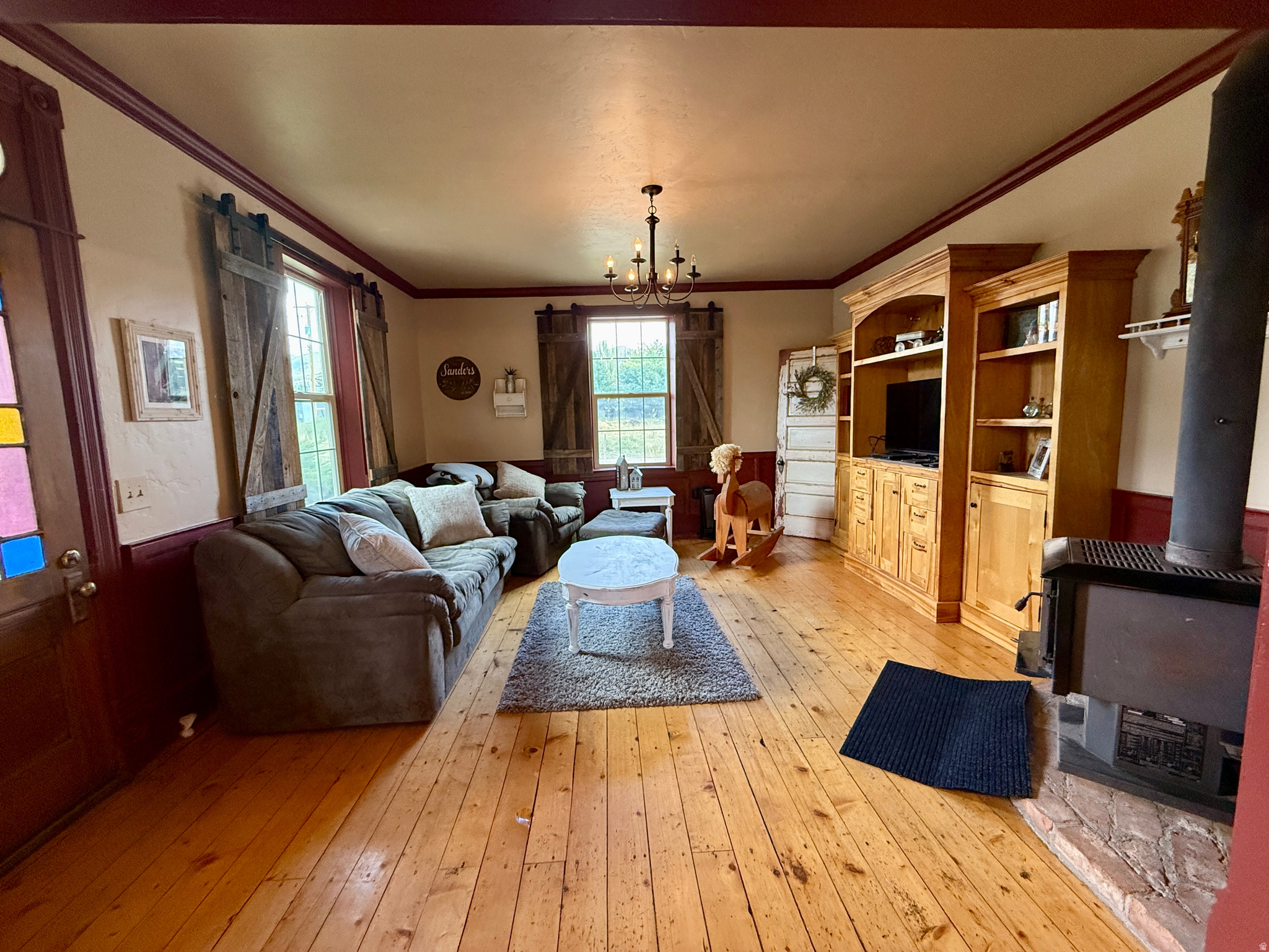 COUNTRY ROAD HAVEN - Residential