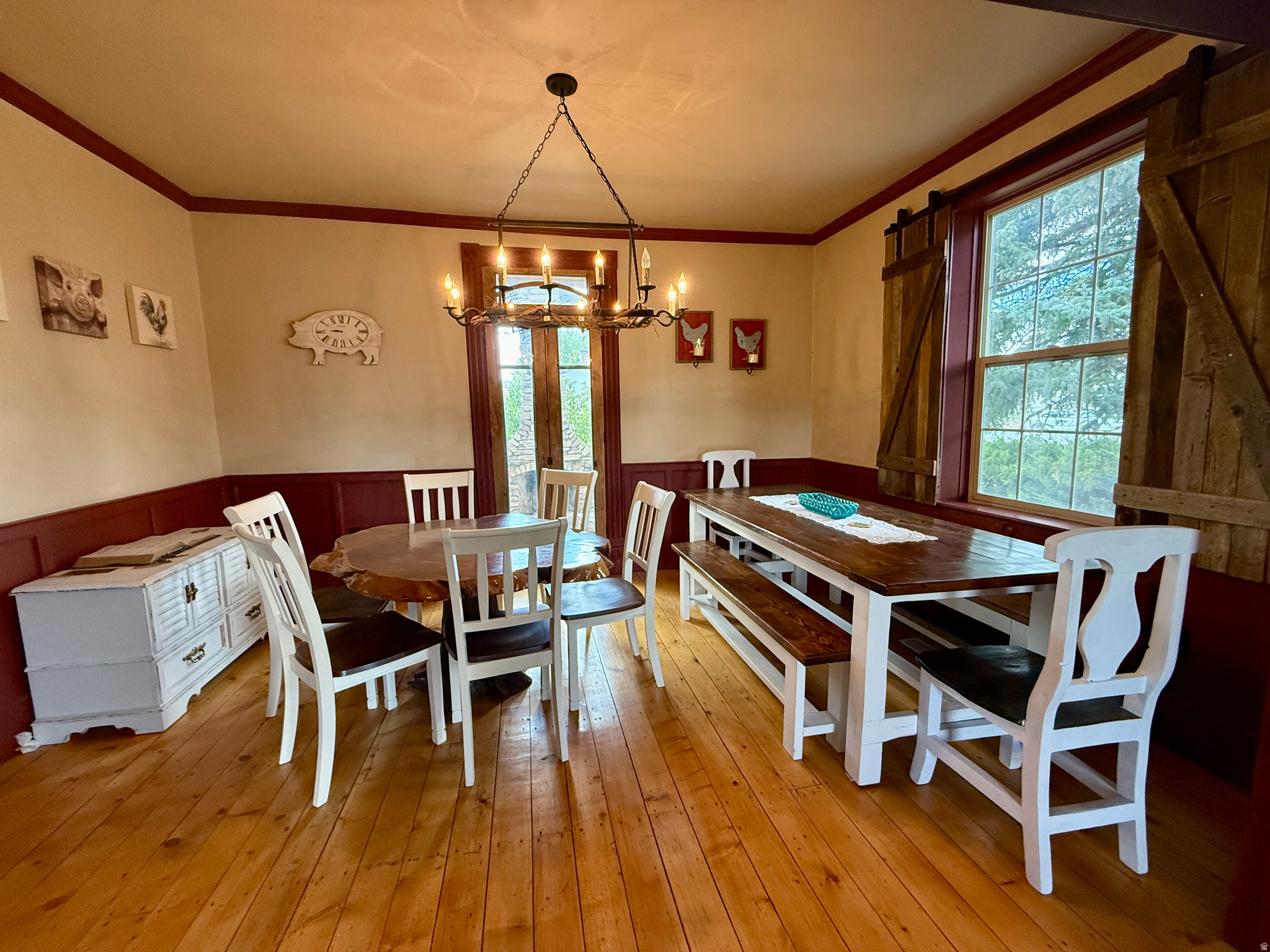 COUNTRY ROAD HAVEN - Residential