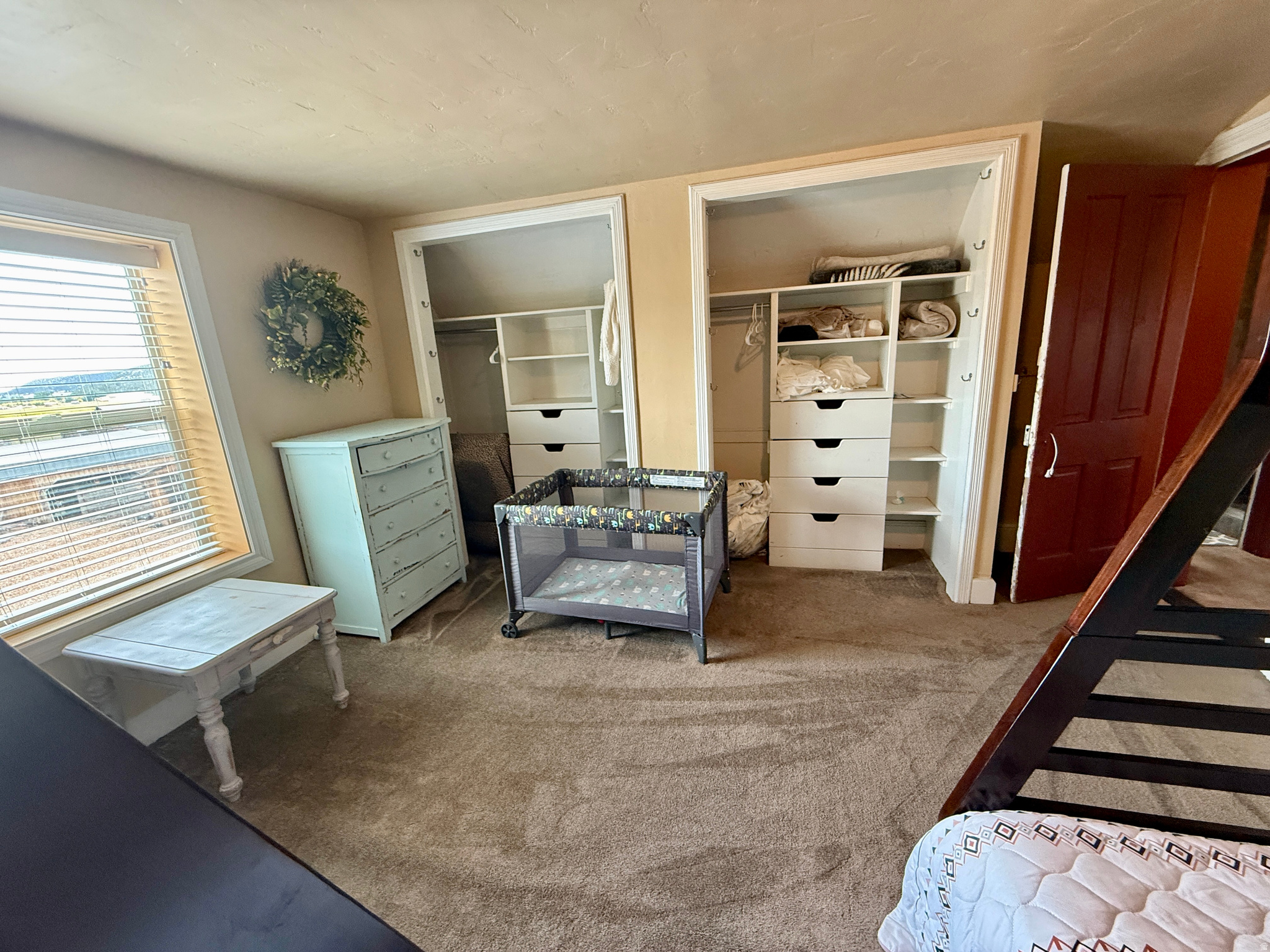 COUNTRY ROAD HAVEN - Residential