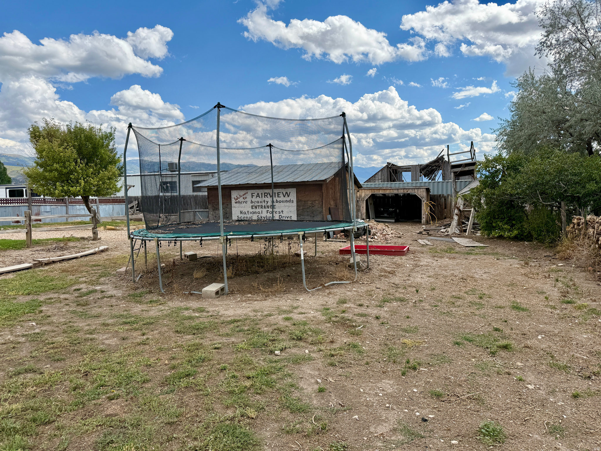 COUNTRY ROAD HAVEN - Residential