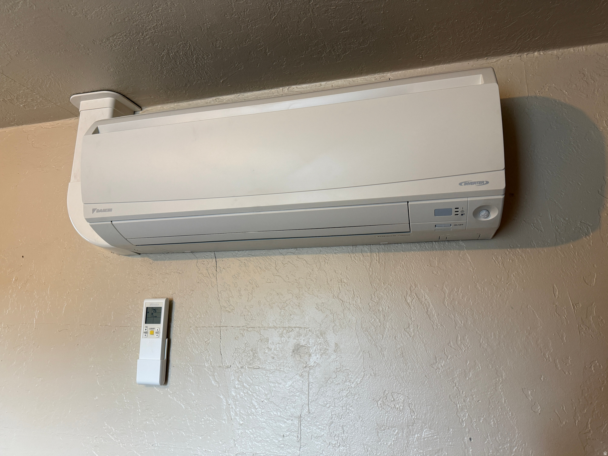 COUNTRY ROAD HAVEN - Residential