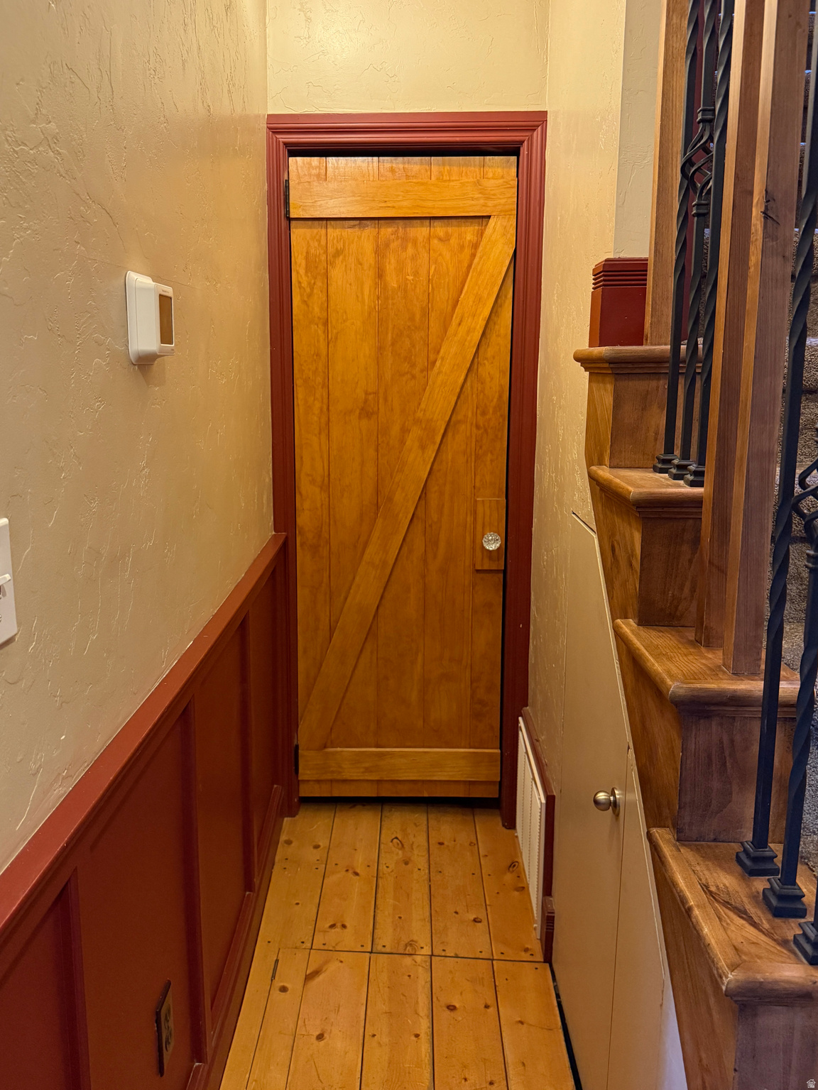 COUNTRY ROAD HAVEN - Residential