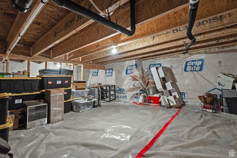 Tiny photo for 3944 N EAGLE POINT LN N, Eagle Mountain, UT 84005 (MLS # 2110759)