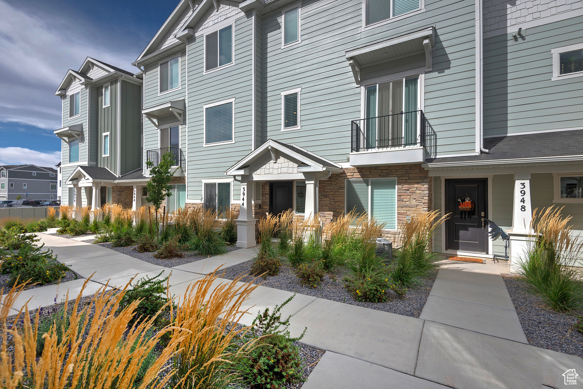 EAGLE POINT - Residential