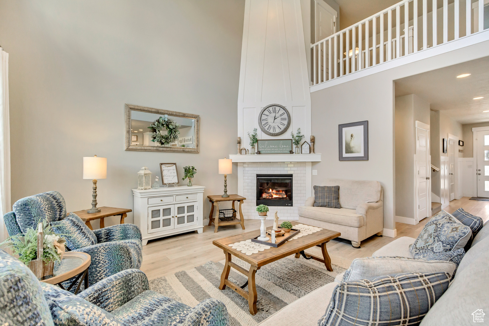 Saratoga Springs, Utah 84045, United States, 7 Bedrooms Bedrooms, ,3 BathroomsBathrooms,Residential,Pending,119324