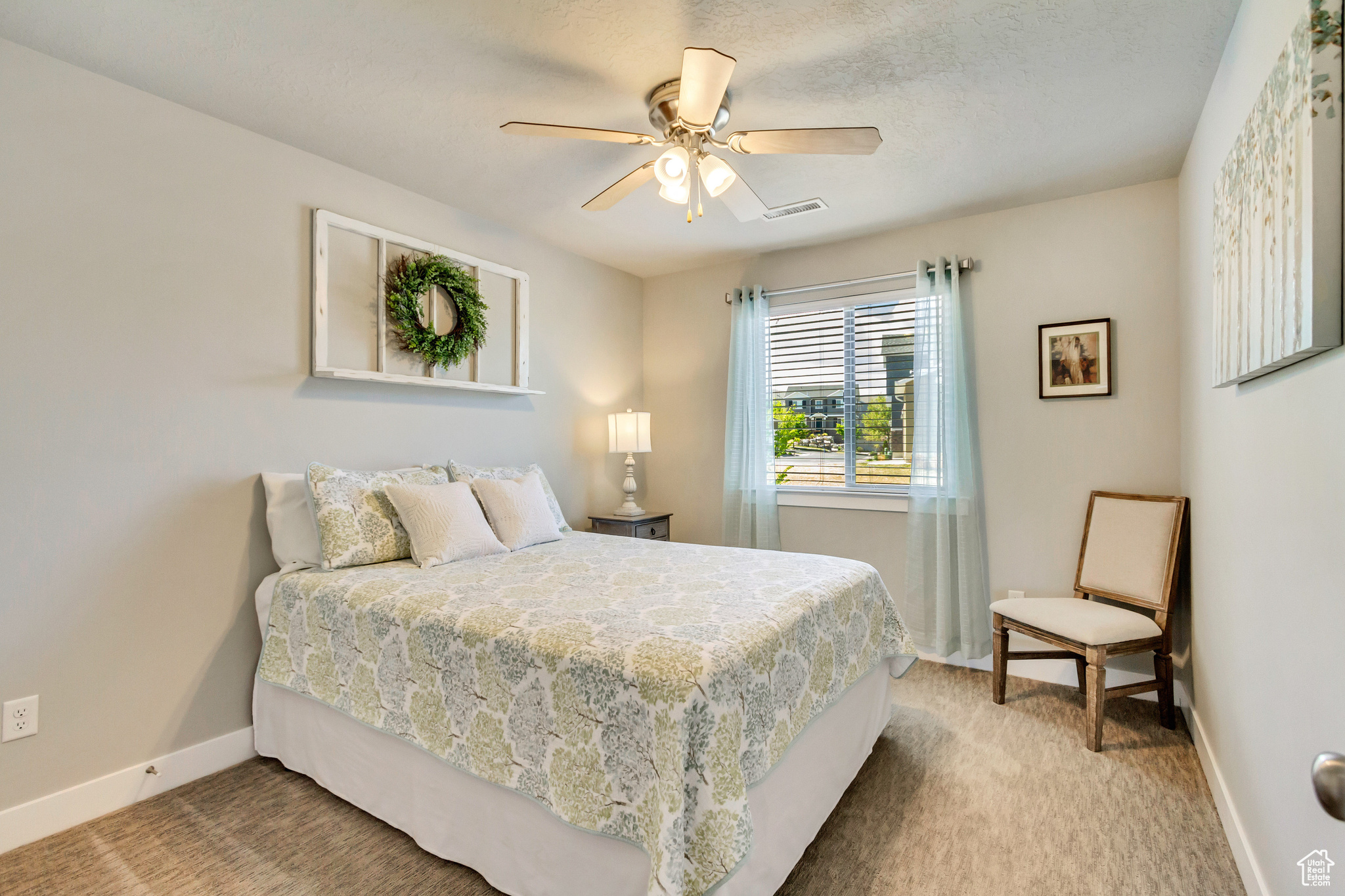 Saratoga Springs, Utah 84045, United States, 7 Bedrooms Bedrooms, ,3 BathroomsBathrooms,Residential,Pending,119324