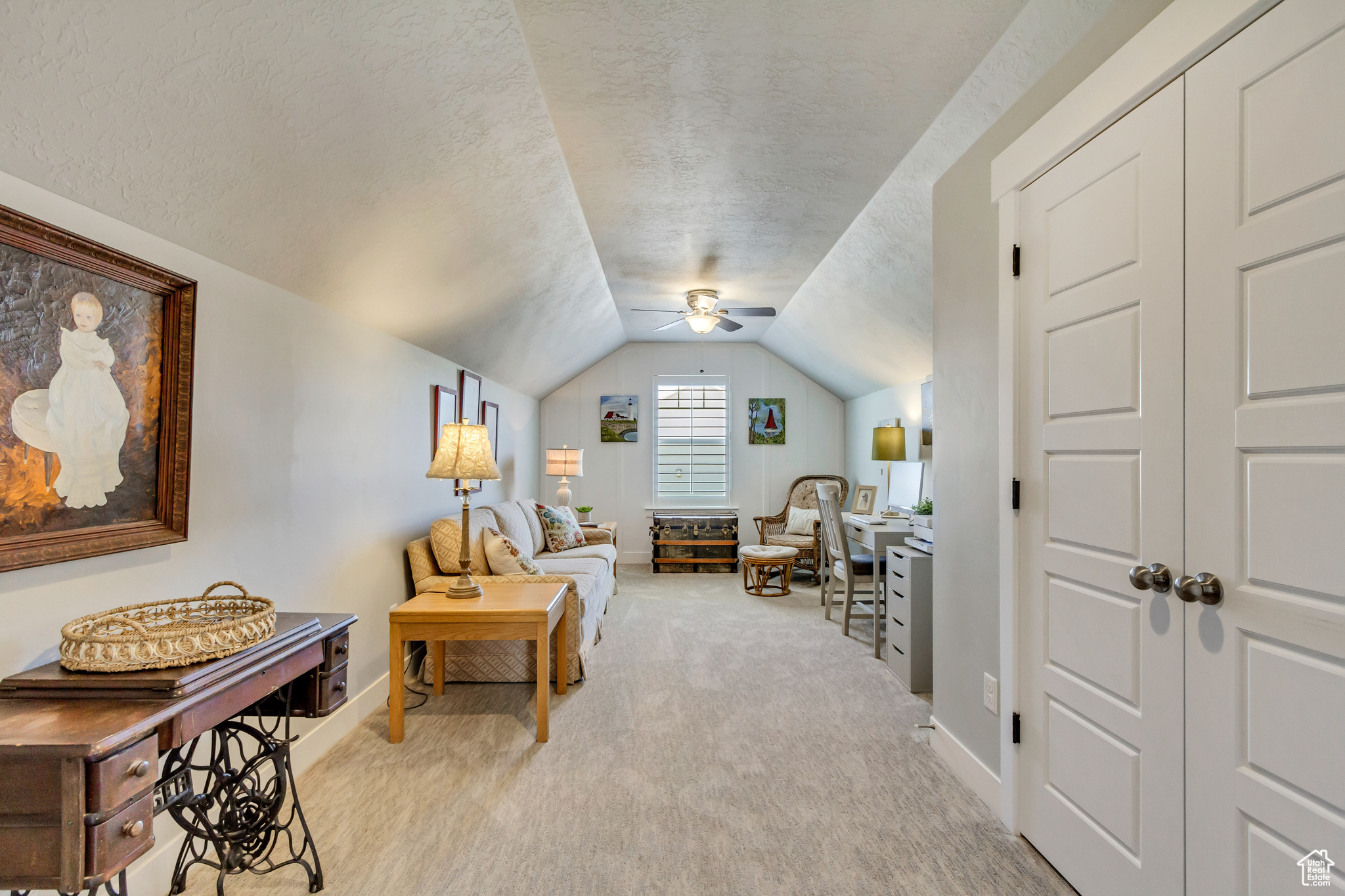 Saratoga Springs, Utah 84045, United States, 7 Bedrooms Bedrooms, ,3 BathroomsBathrooms,Residential,Pending,119324