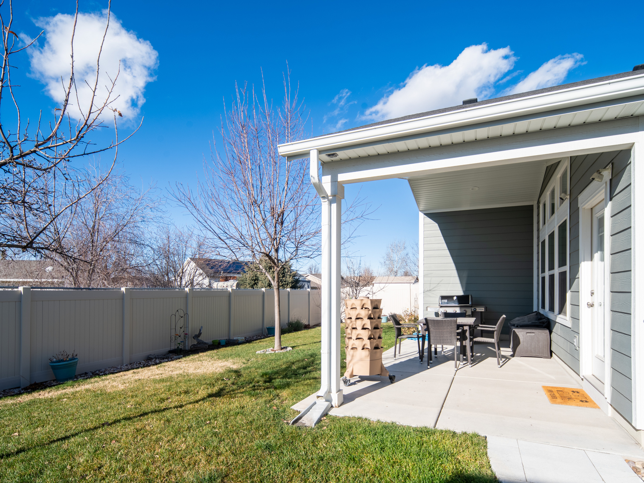 TOWN POINT - Residential