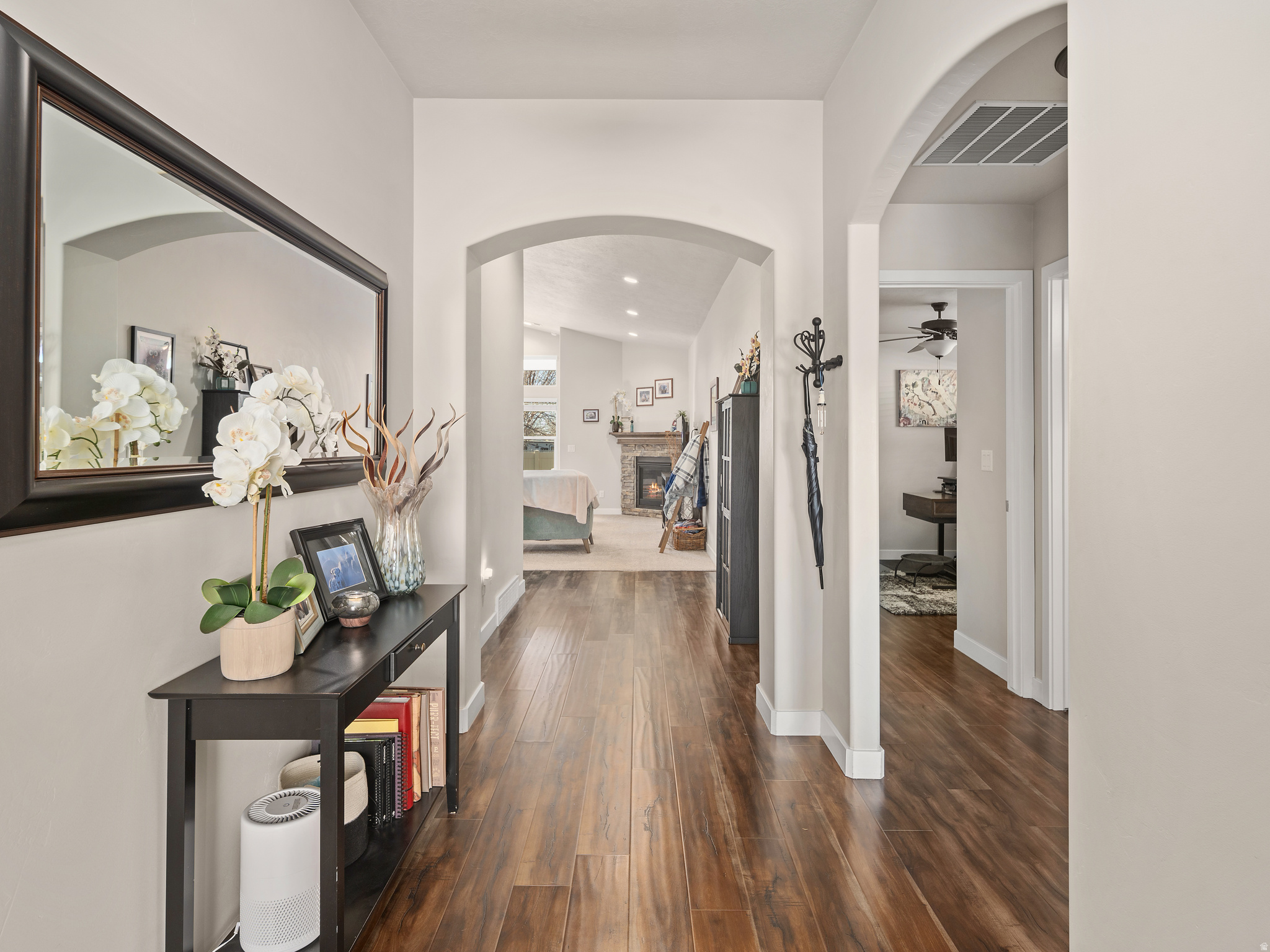 TOWN POINT - Residential