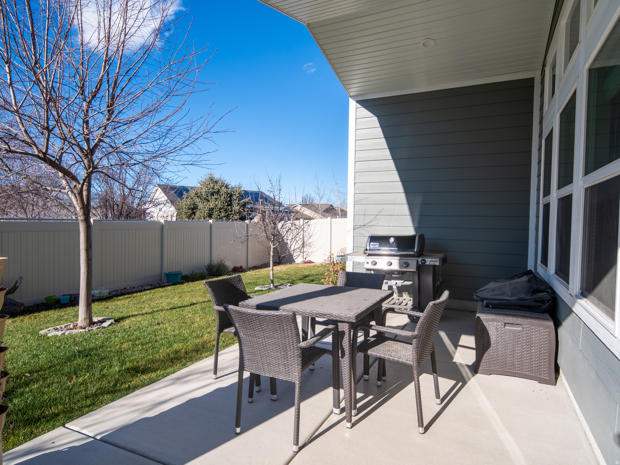 TOWN POINT - Residential