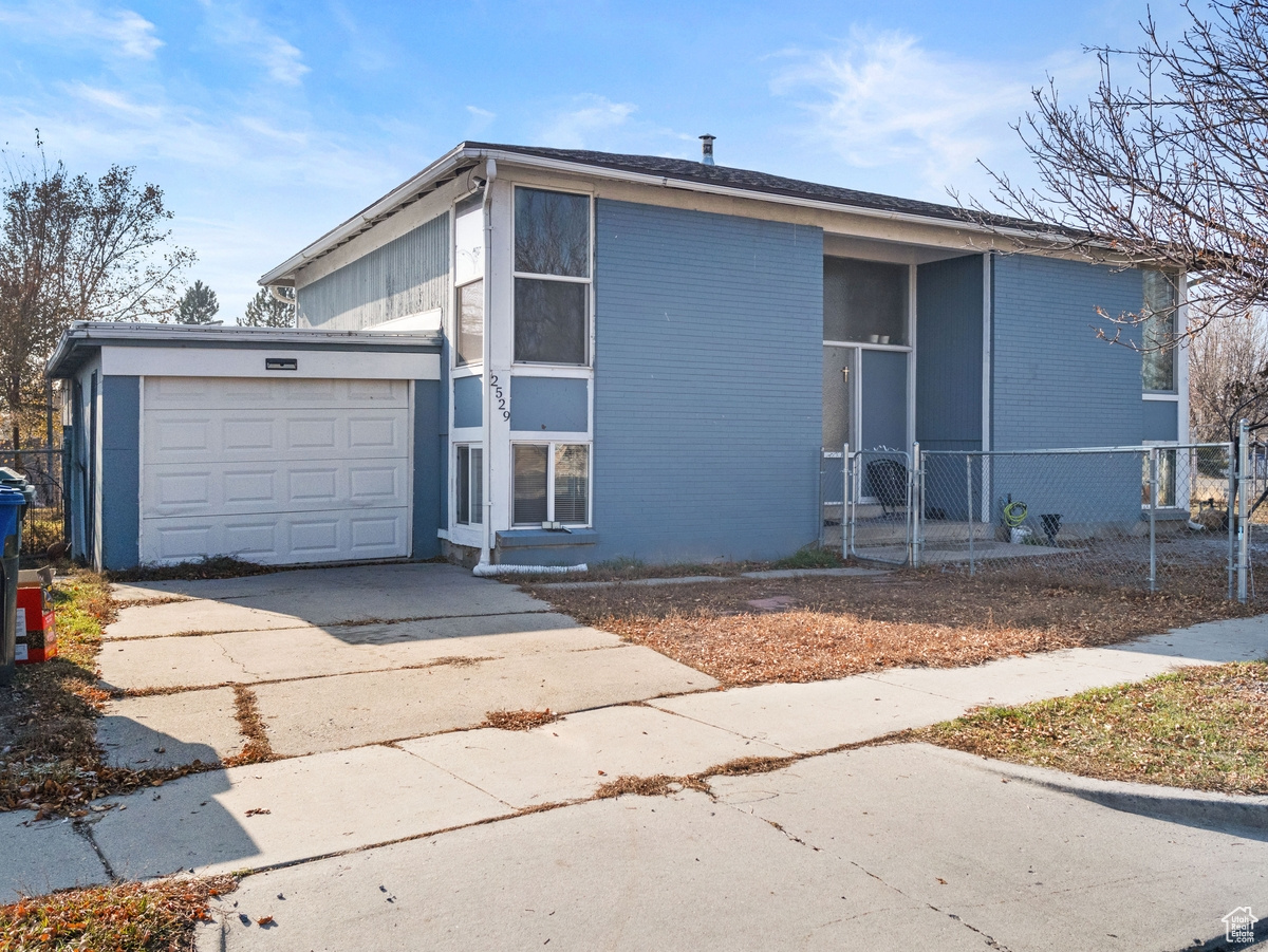 2529 W Oriole Way, West Valley City, Utah image 2