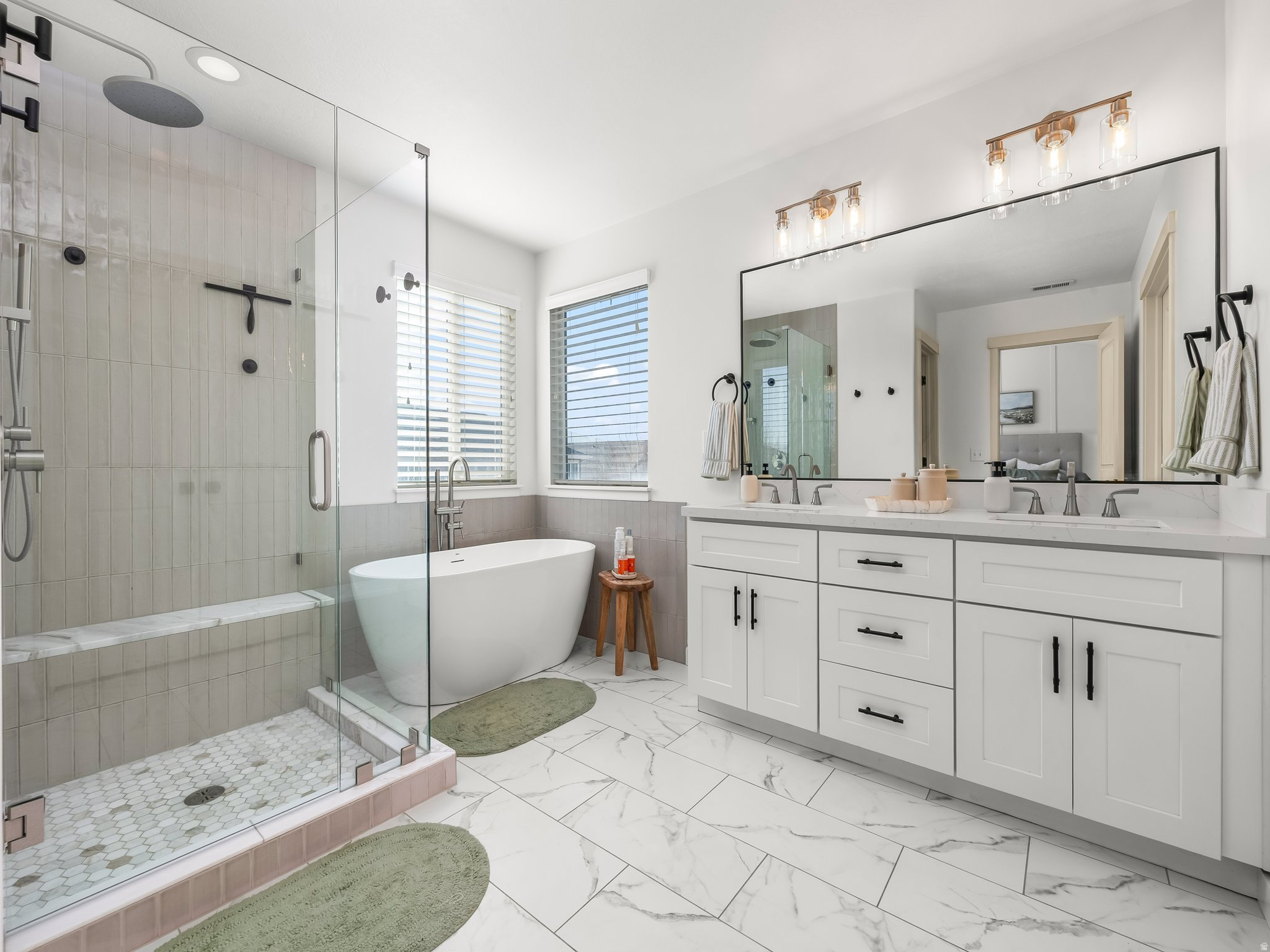 PORTERS CROSSING - Residential