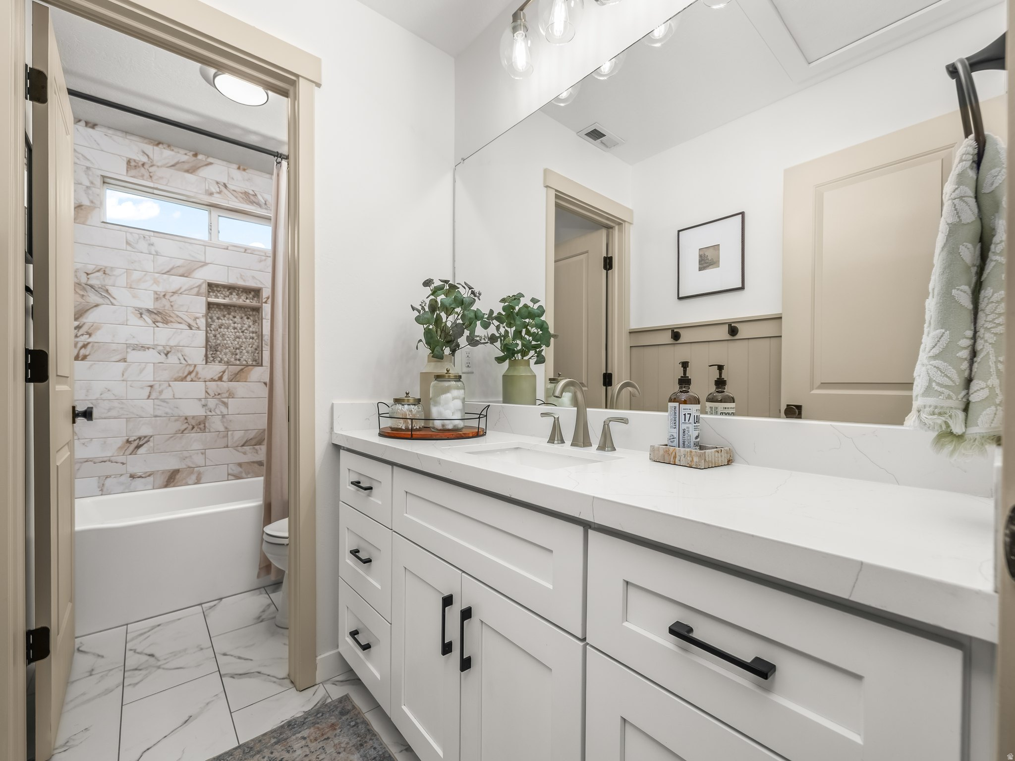 PORTERS CROSSING - Residential