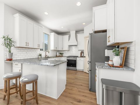 Tiny photo for 4062 E HUDSON WAY, Eagle Mountain, UT 84005 (MLS # 2132918)