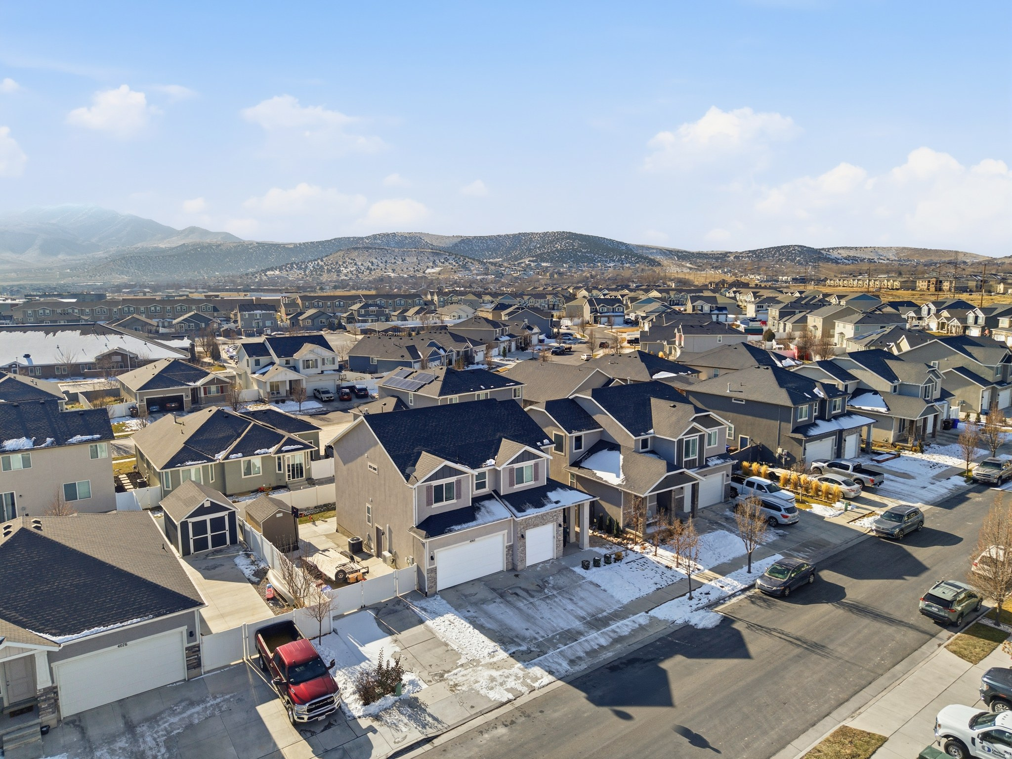 PORTERS CROSSING - Residential