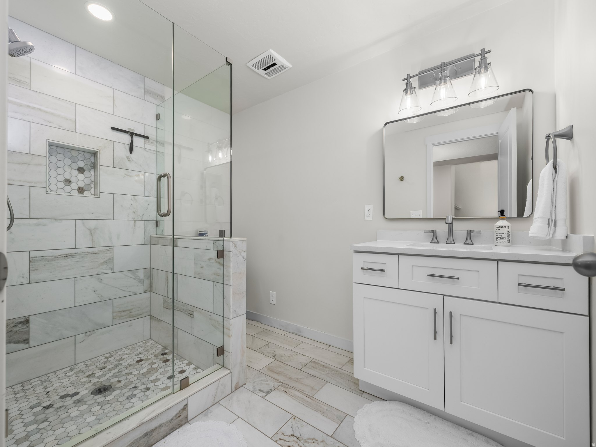 PORTERS CROSSING - Residential