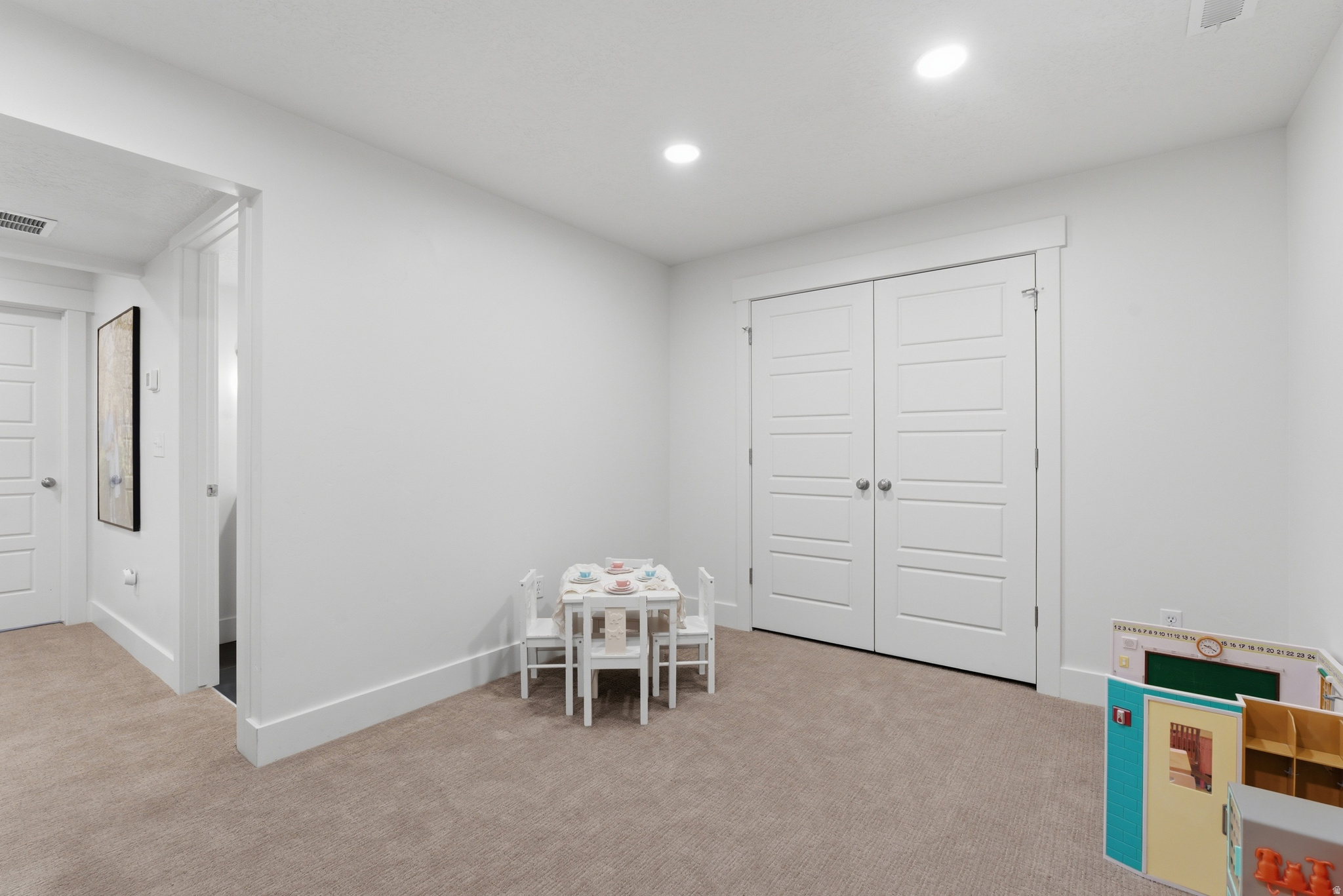 JORDAN WILLOWS - Residential