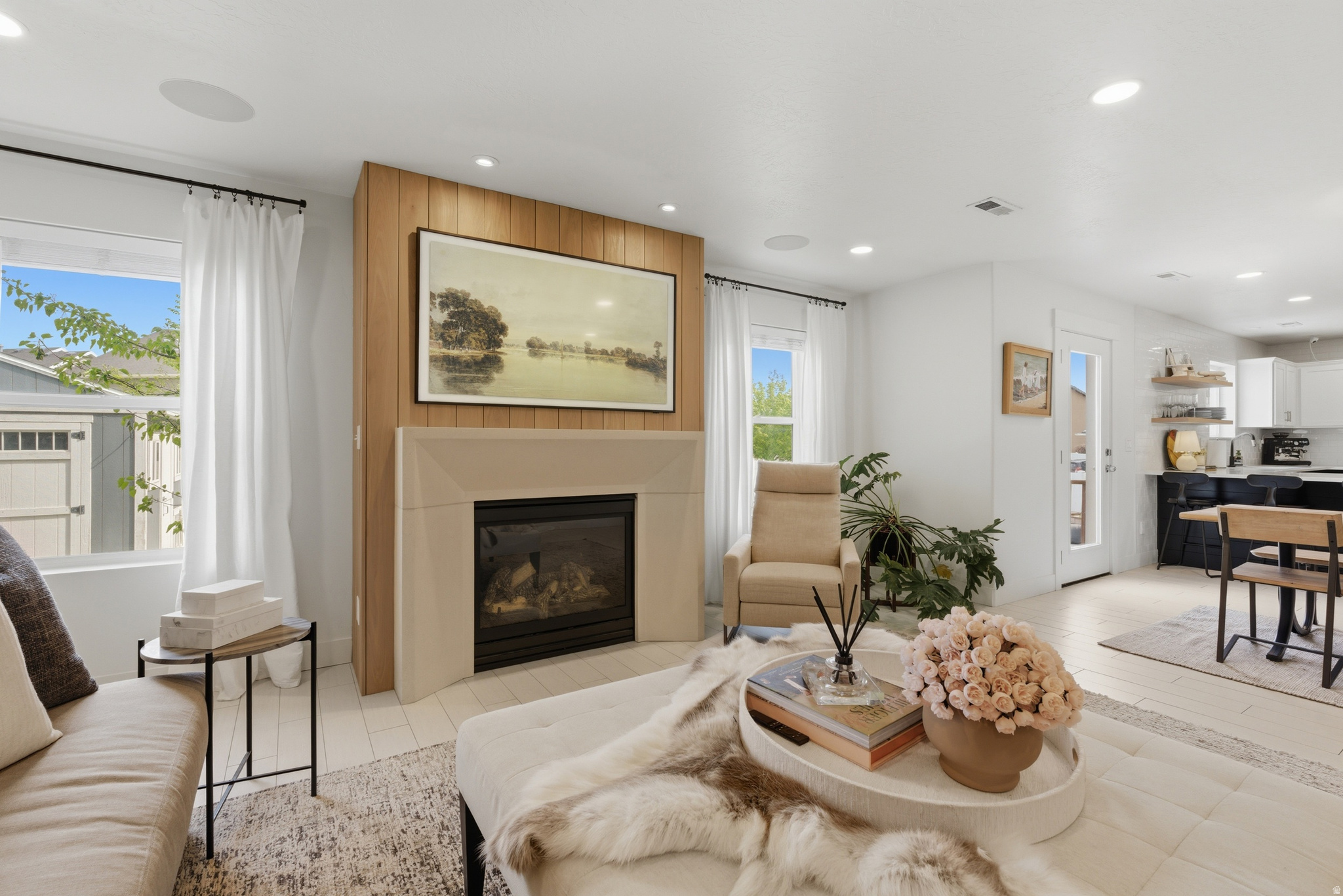 JORDAN WILLOWS - Residential