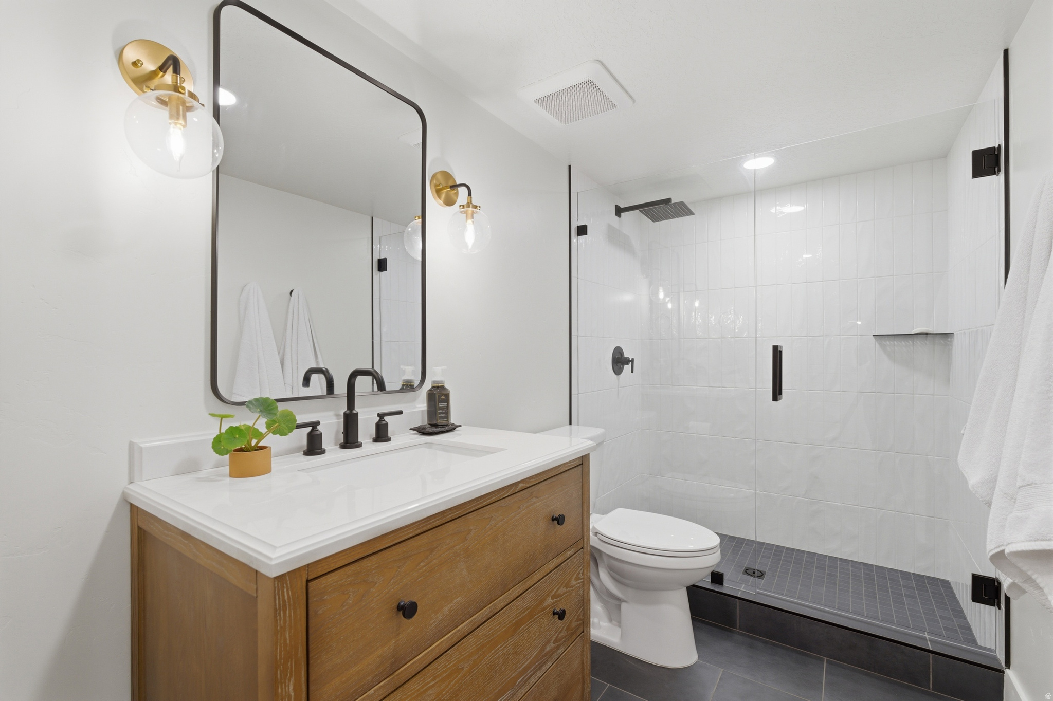 JORDAN WILLOWS - Residential