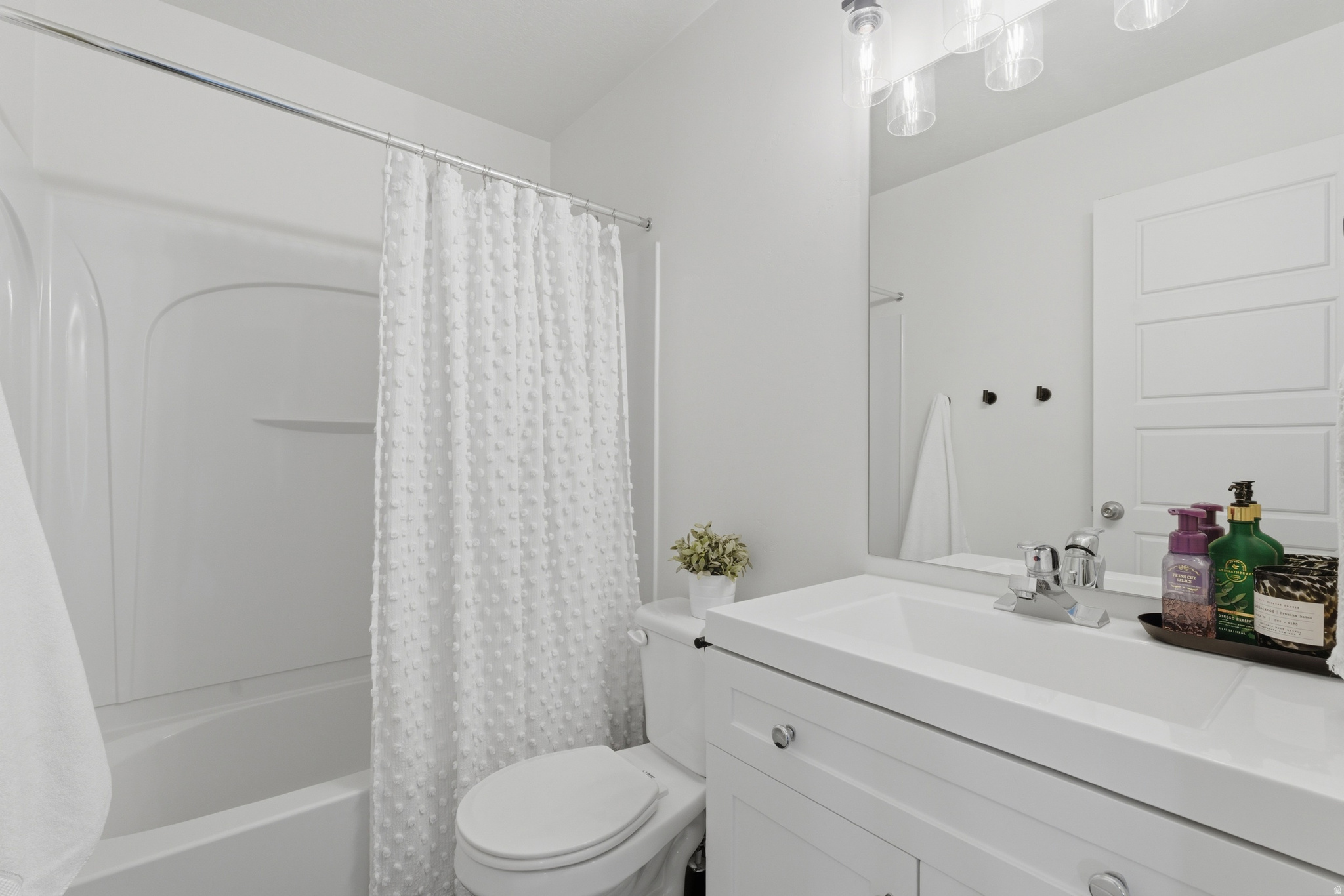 JORDAN WILLOWS - Residential