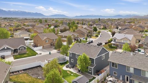 Tiny photo for 3688 W JORDAN VIEW DR. S, Lehi, UT 84043 (MLS # 2154186)