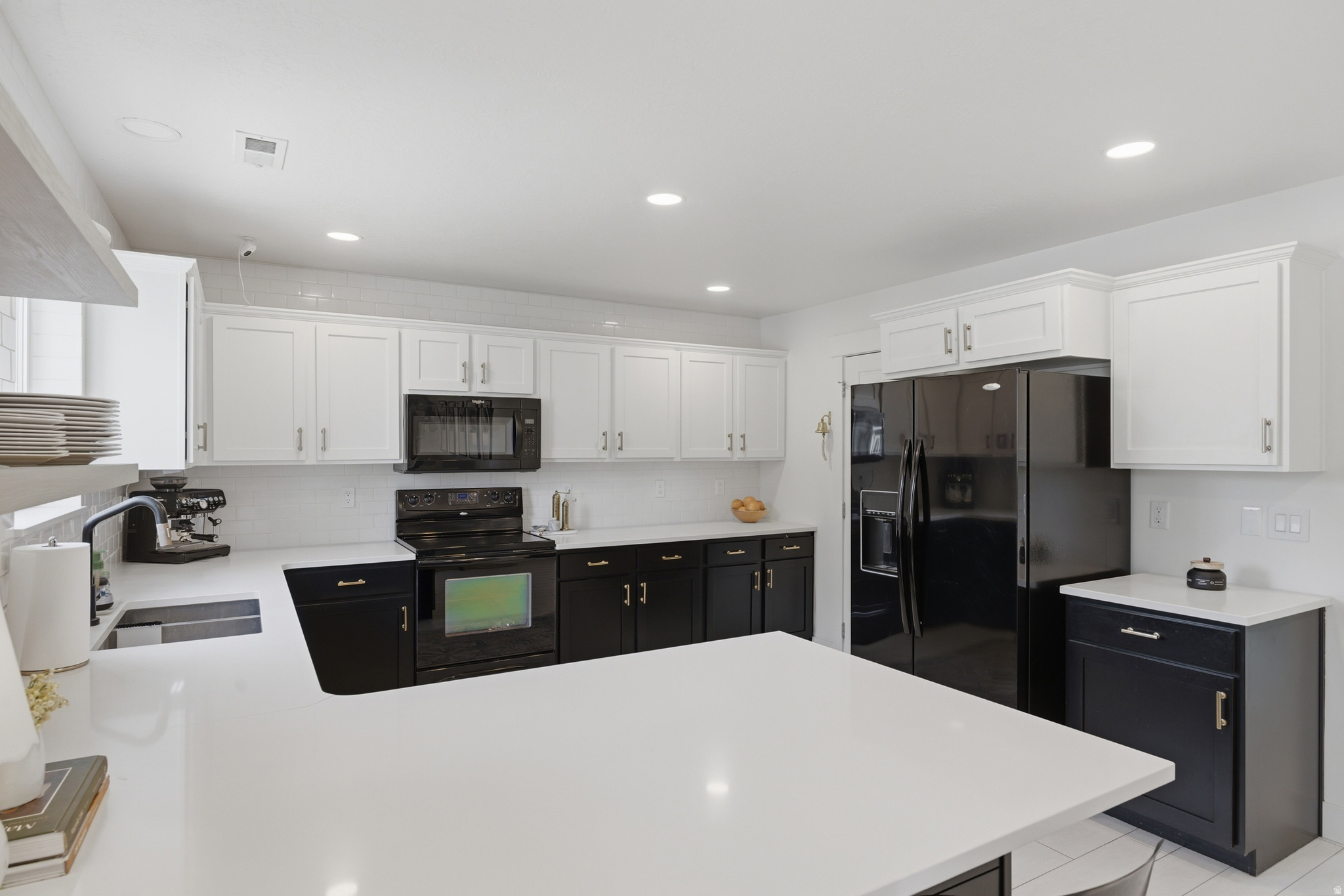 JORDAN WILLOWS - Residential