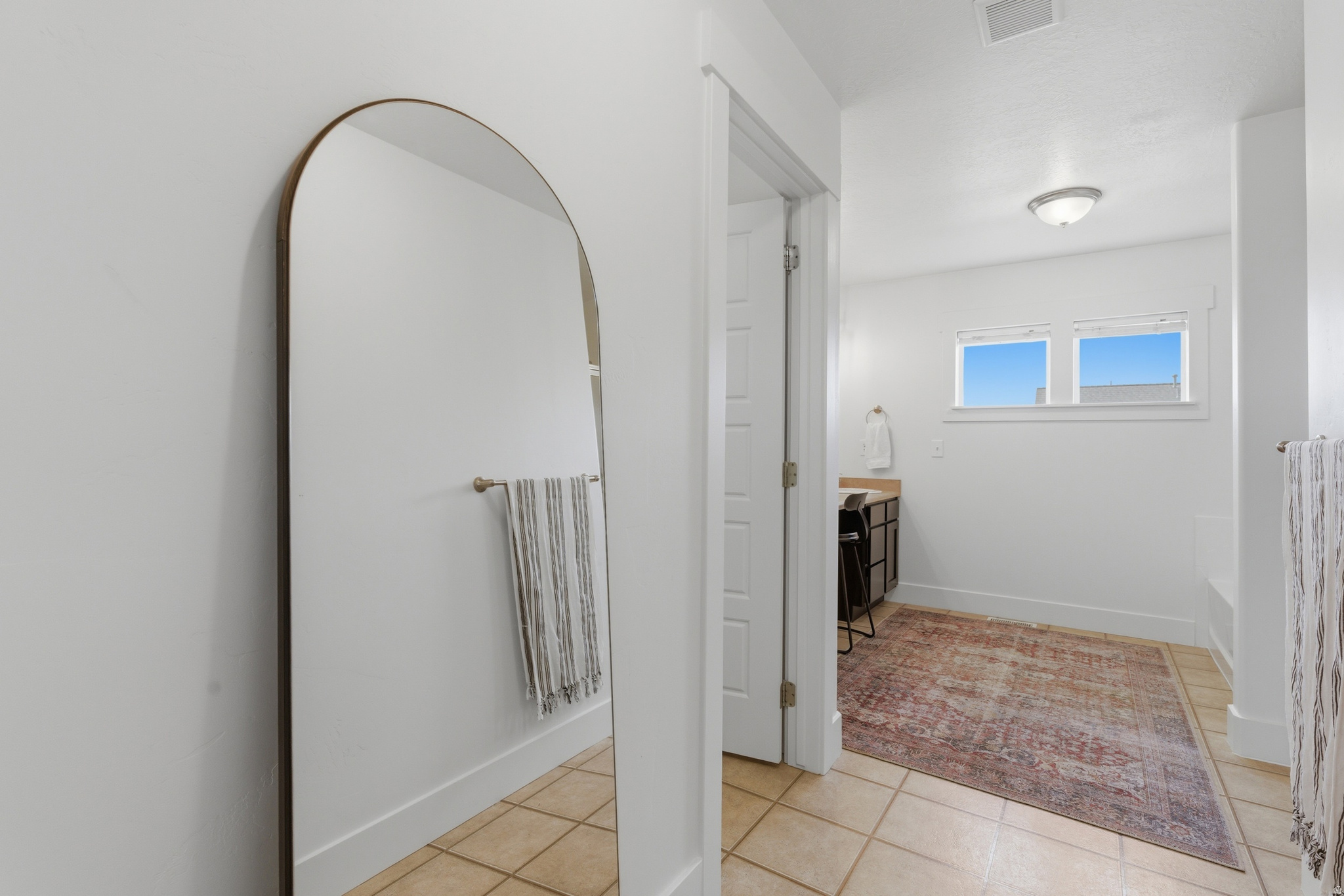 JORDAN WILLOWS - Residential