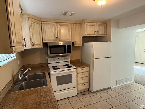 Tiny photo for 1412 S 280 E, Orem, UT 84058 (MLS # 2115420)