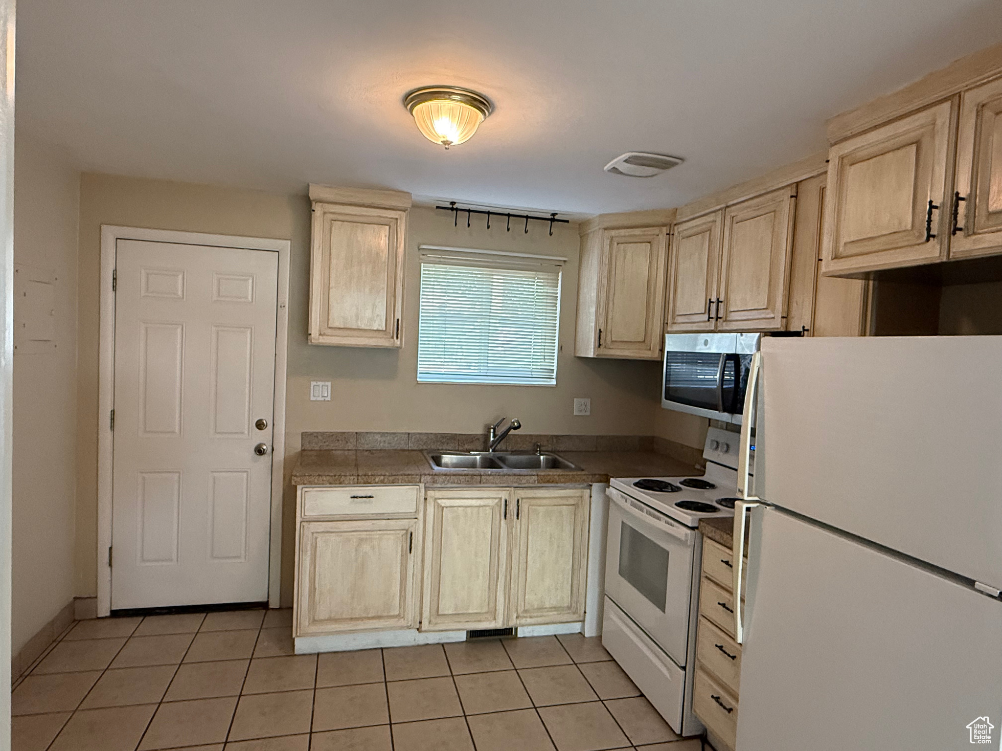 MC VEA - Residential Income