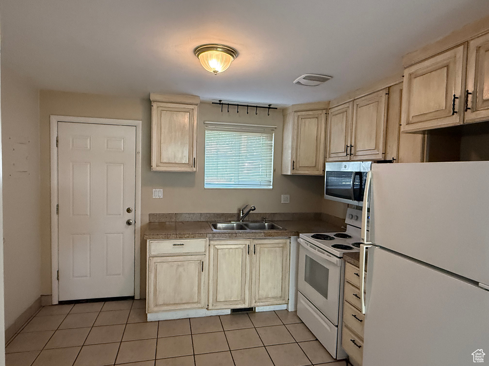 MC VEA - Residential Income