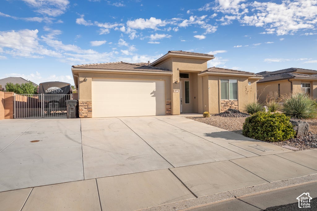 Photo of 477 E TODD PL, Washington, UT 84780 (MLS # 2188641)