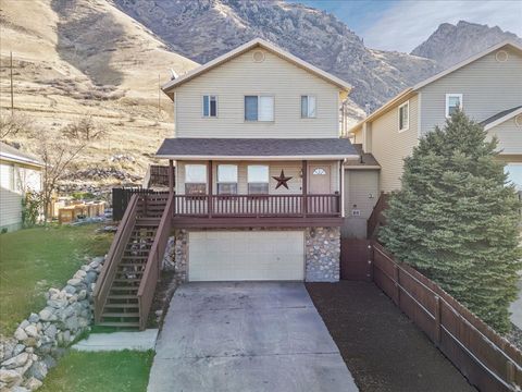 Tiny photo for 1404 N SPRING MOUNTAIN RD E, Springville, UT 84663 (MLS # 2143228)