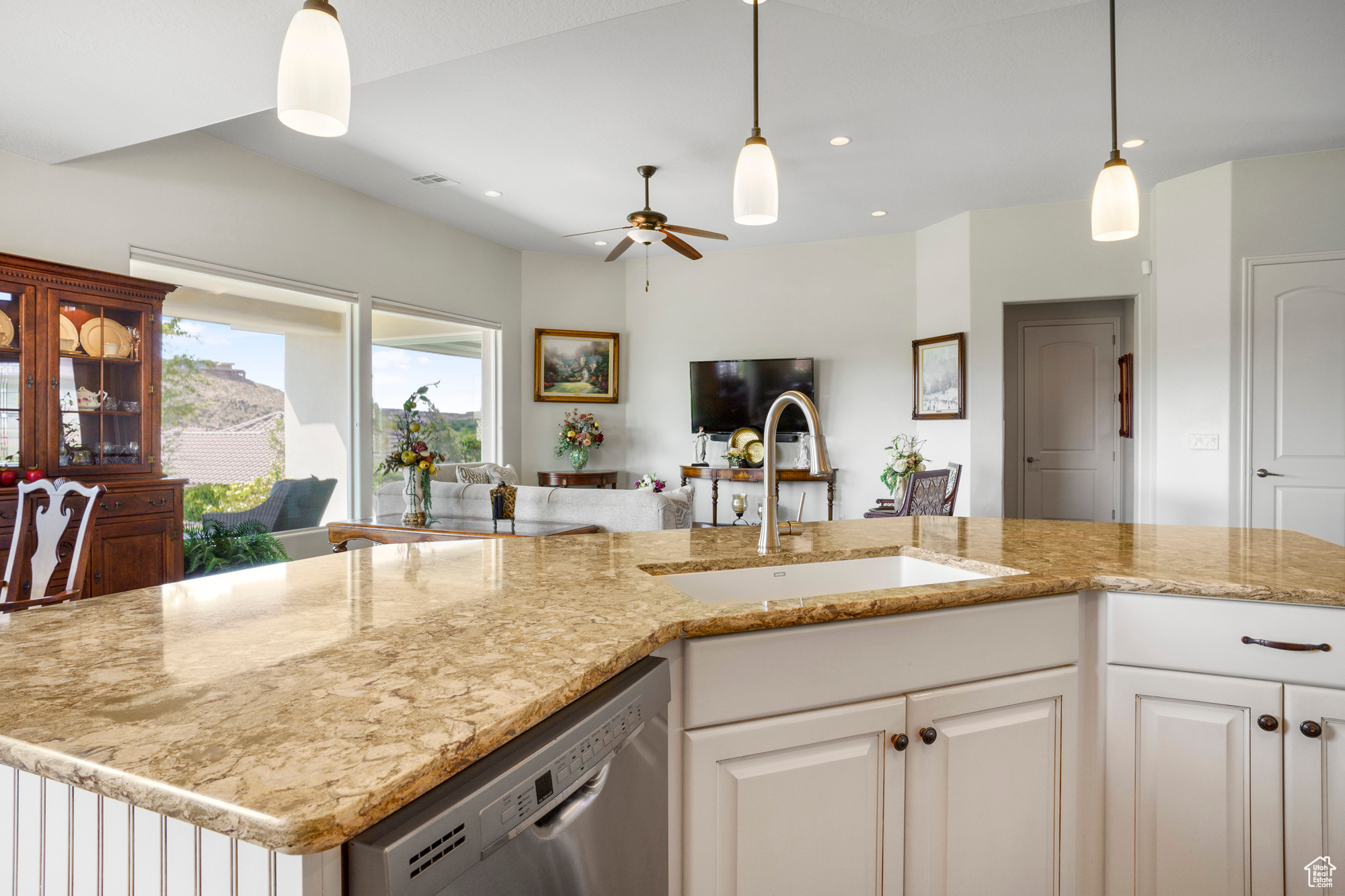RIVERSIDE CLIFFS SUBDIVISION PH 2 - Residential