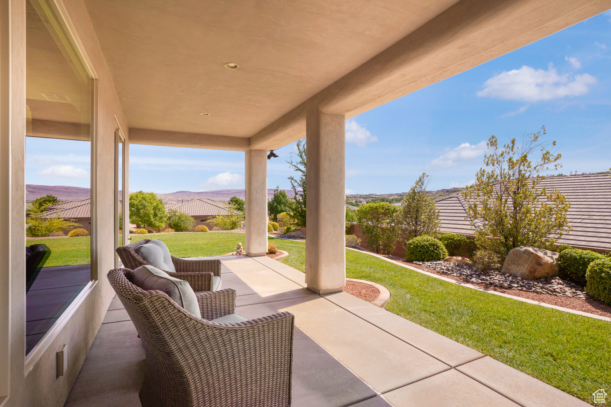 RIVERSIDE CLIFFS SUBDIVISION PH 2 - Residential